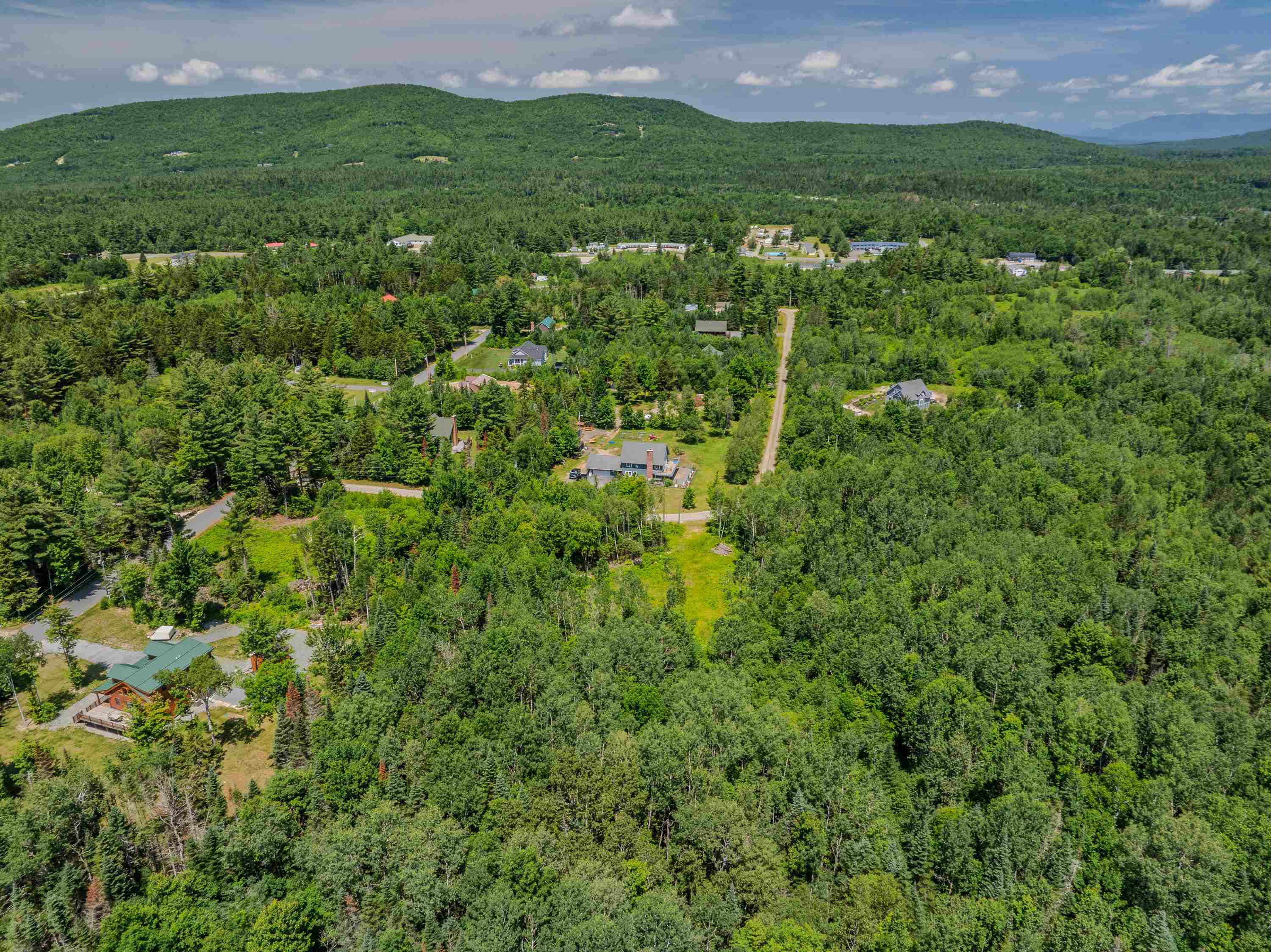 Sugarloaf Dr, Carroll, NH 03574