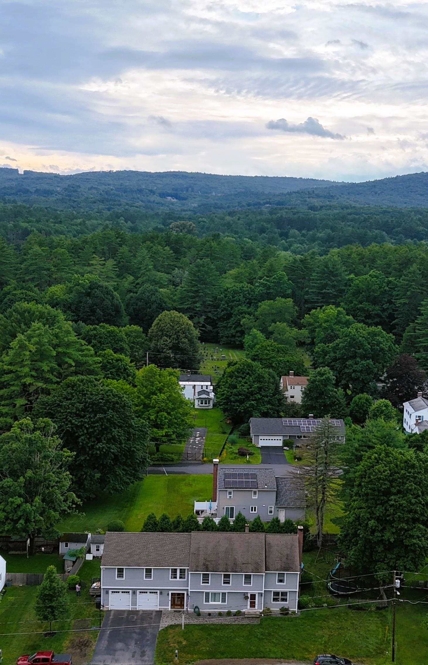 33 Queens Rd, Keene, NH 03431