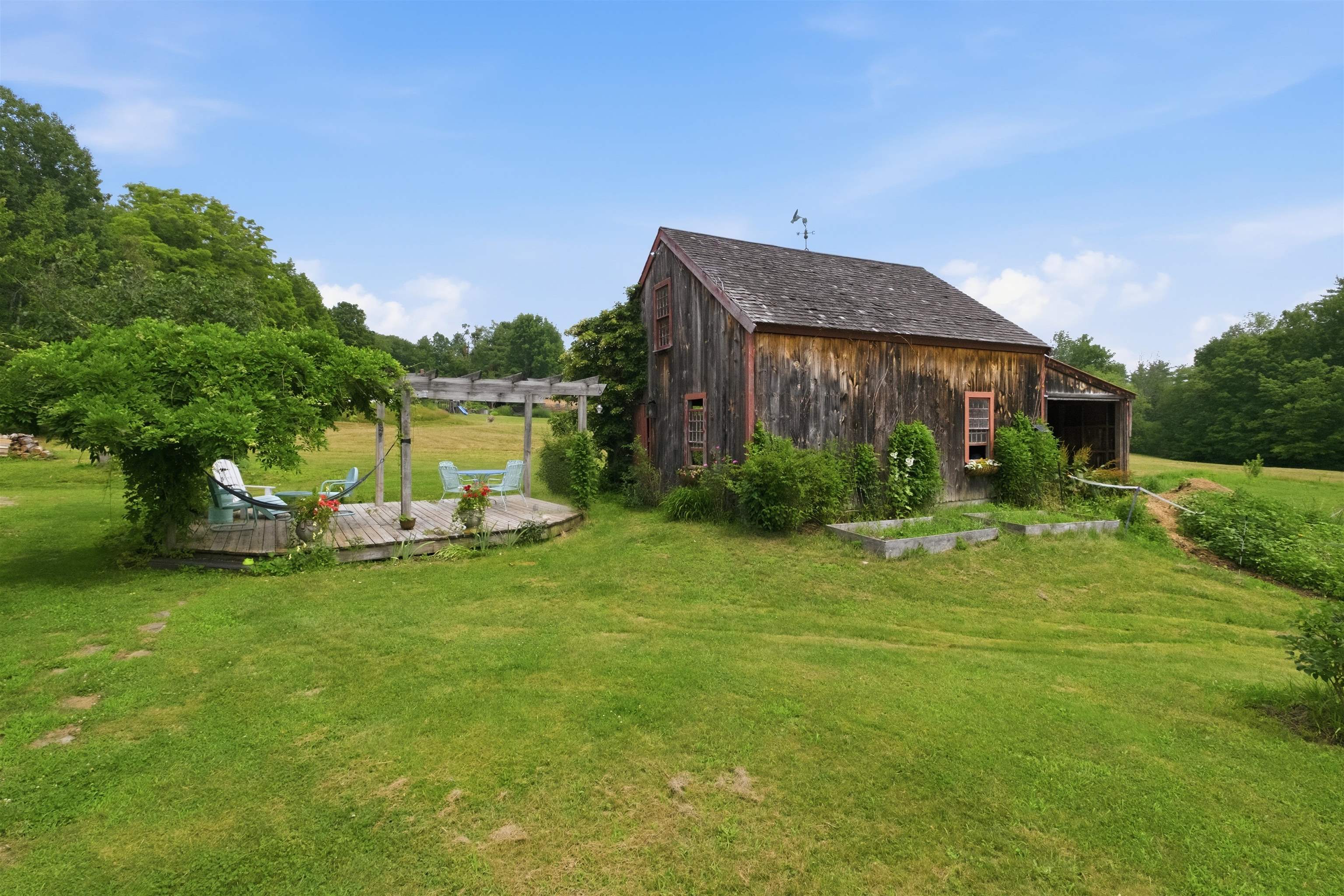 316 Hale Rd, Sanbornton, NH 03269