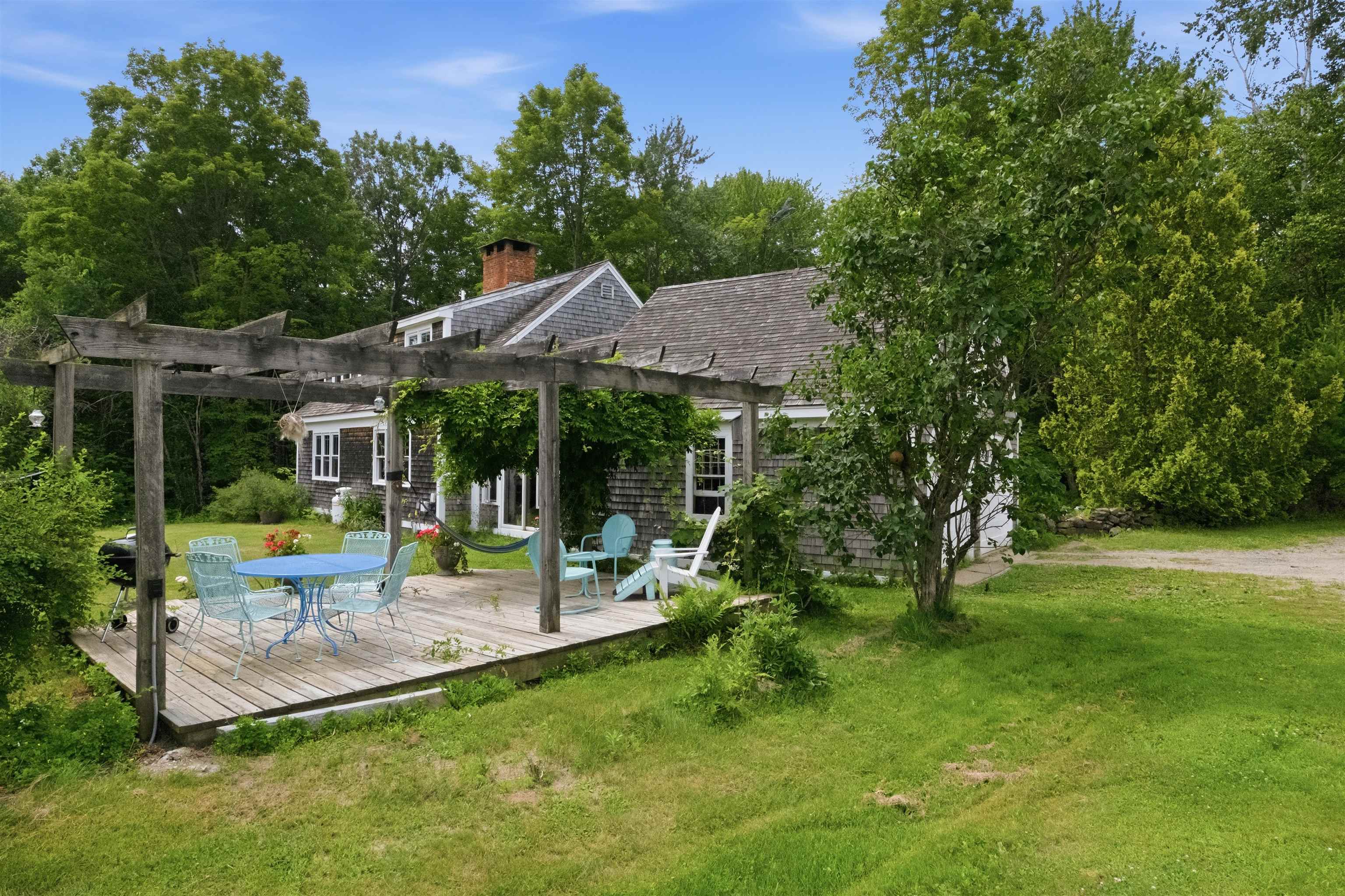 316 Hale Rd, Sanbornton, NH 03269