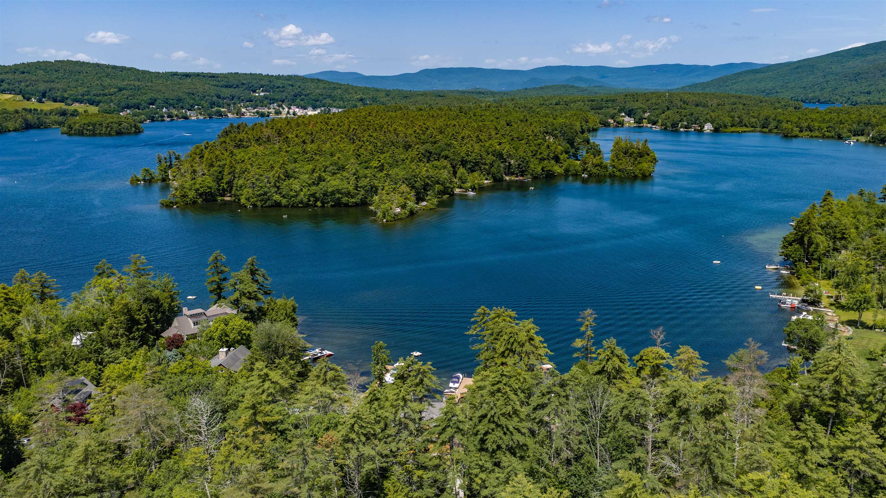 294 Redding Ln, Moultonborough, NH 03254