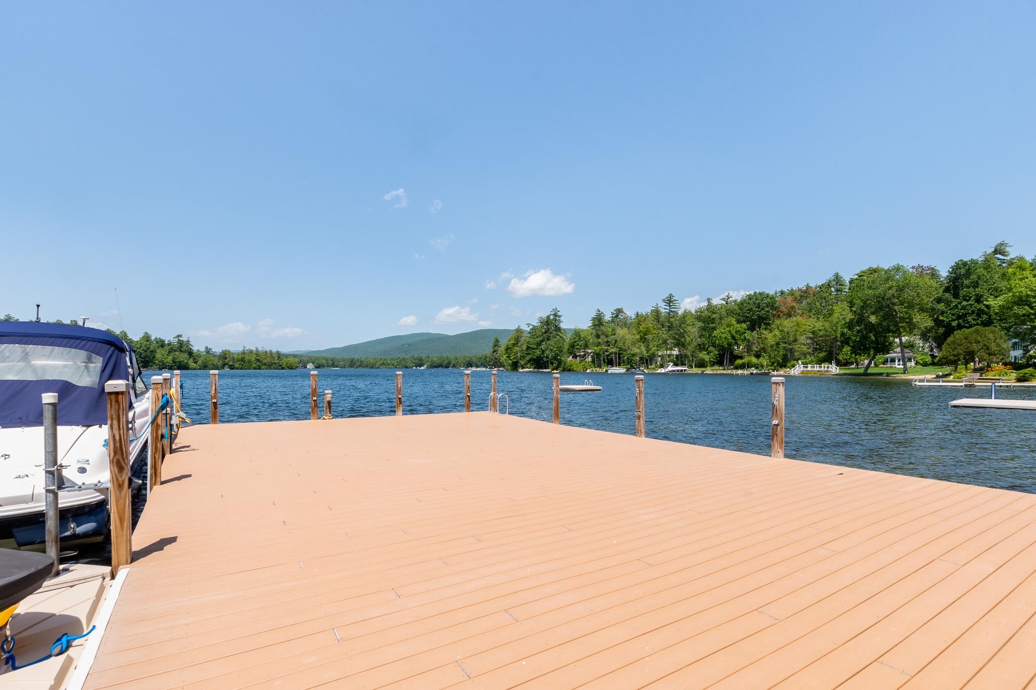 294 Redding Ln, Moultonborough, NH 03254