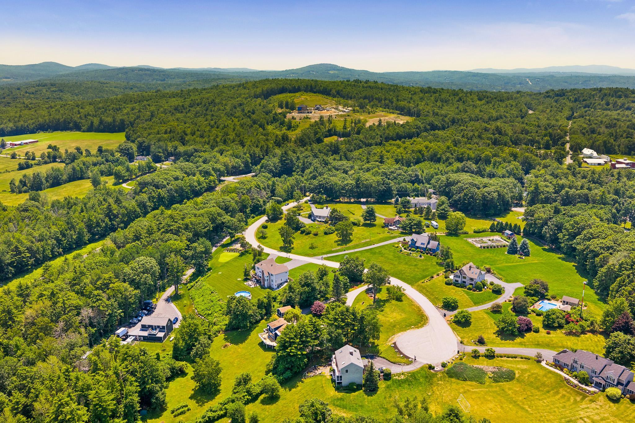 6 Beacon Hill Rd, Gilford, NH 03249