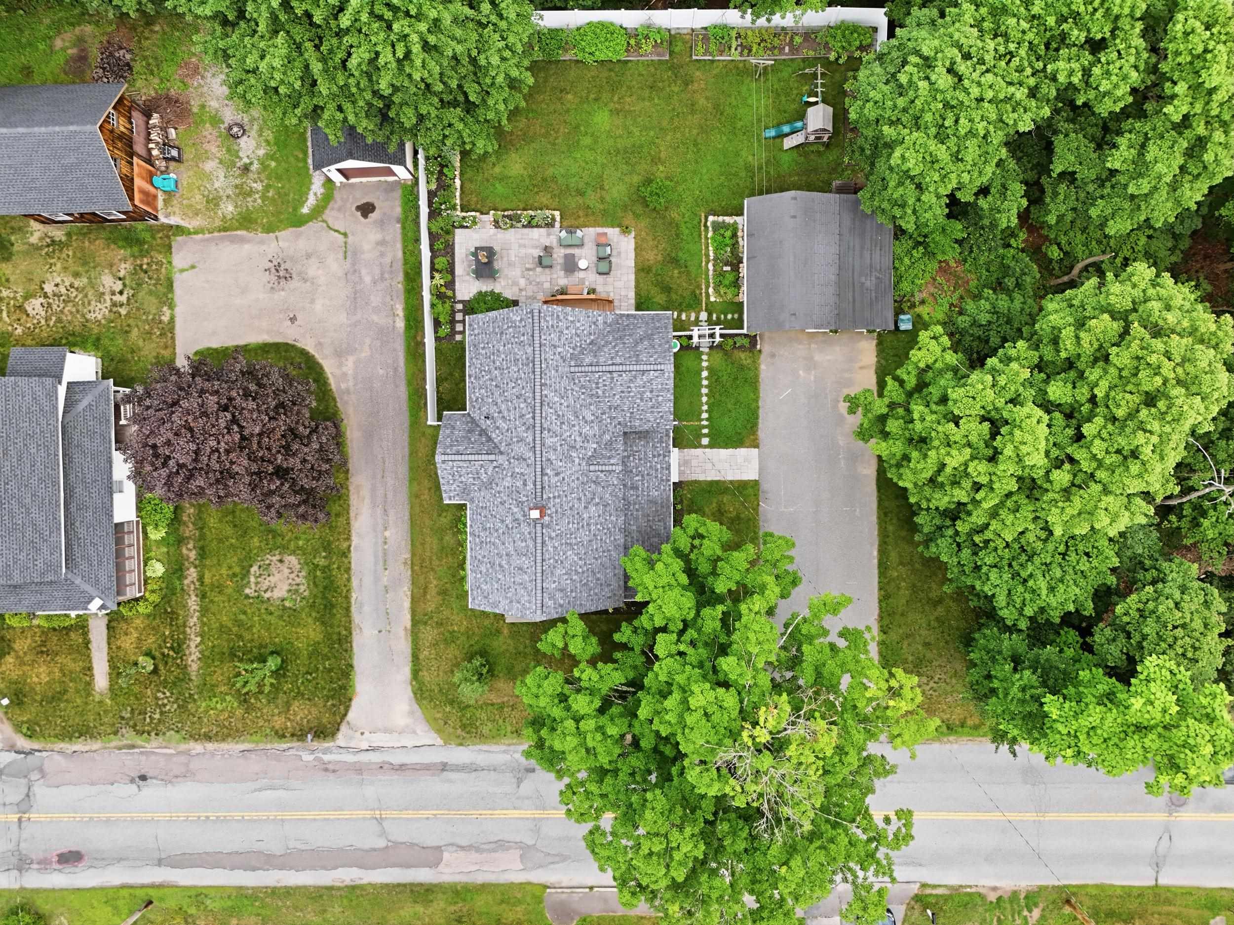 15 Crosby St, Milford, NH 03055
