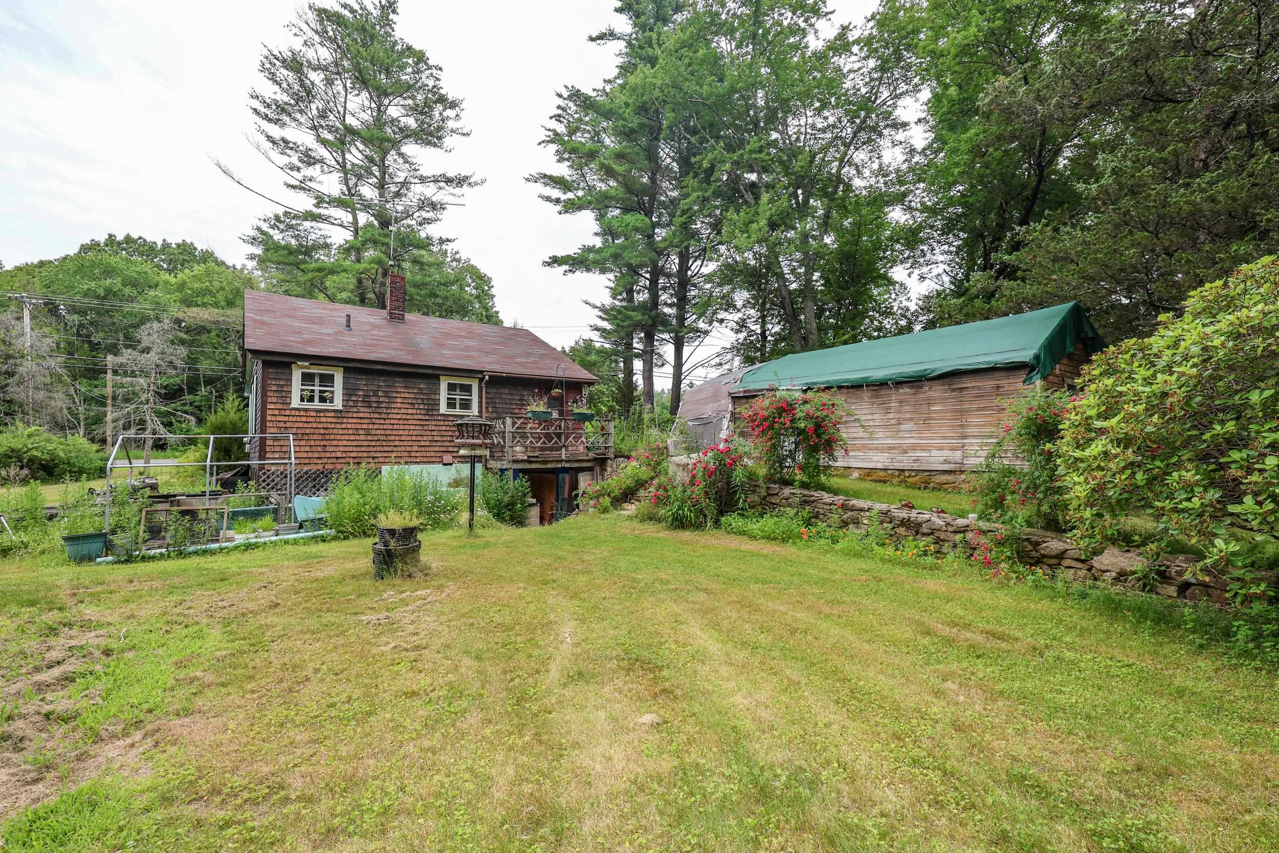283 Hampstead Rd, Derry, NH 03038