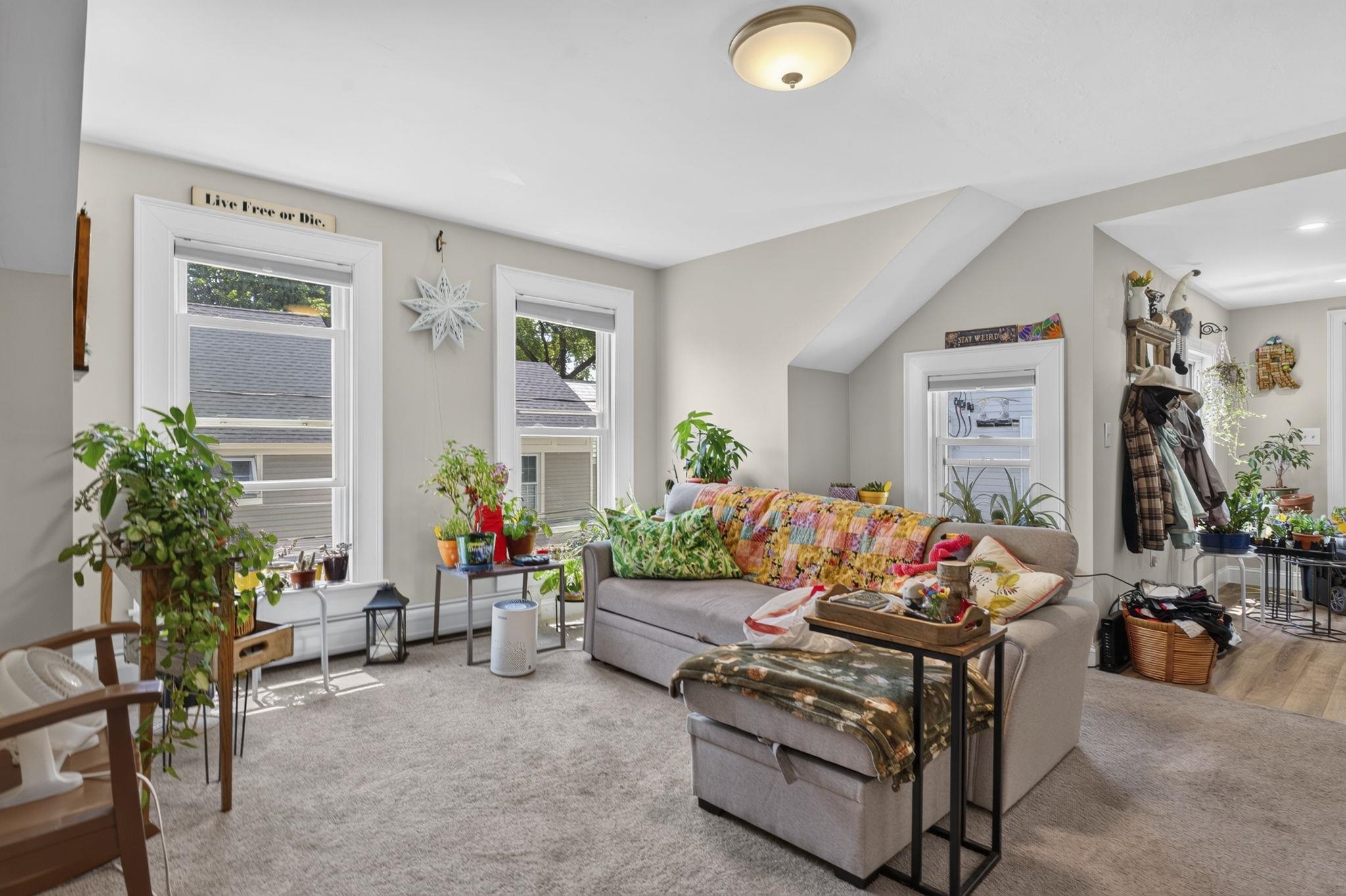 60 S State St, Concord, NH 03301