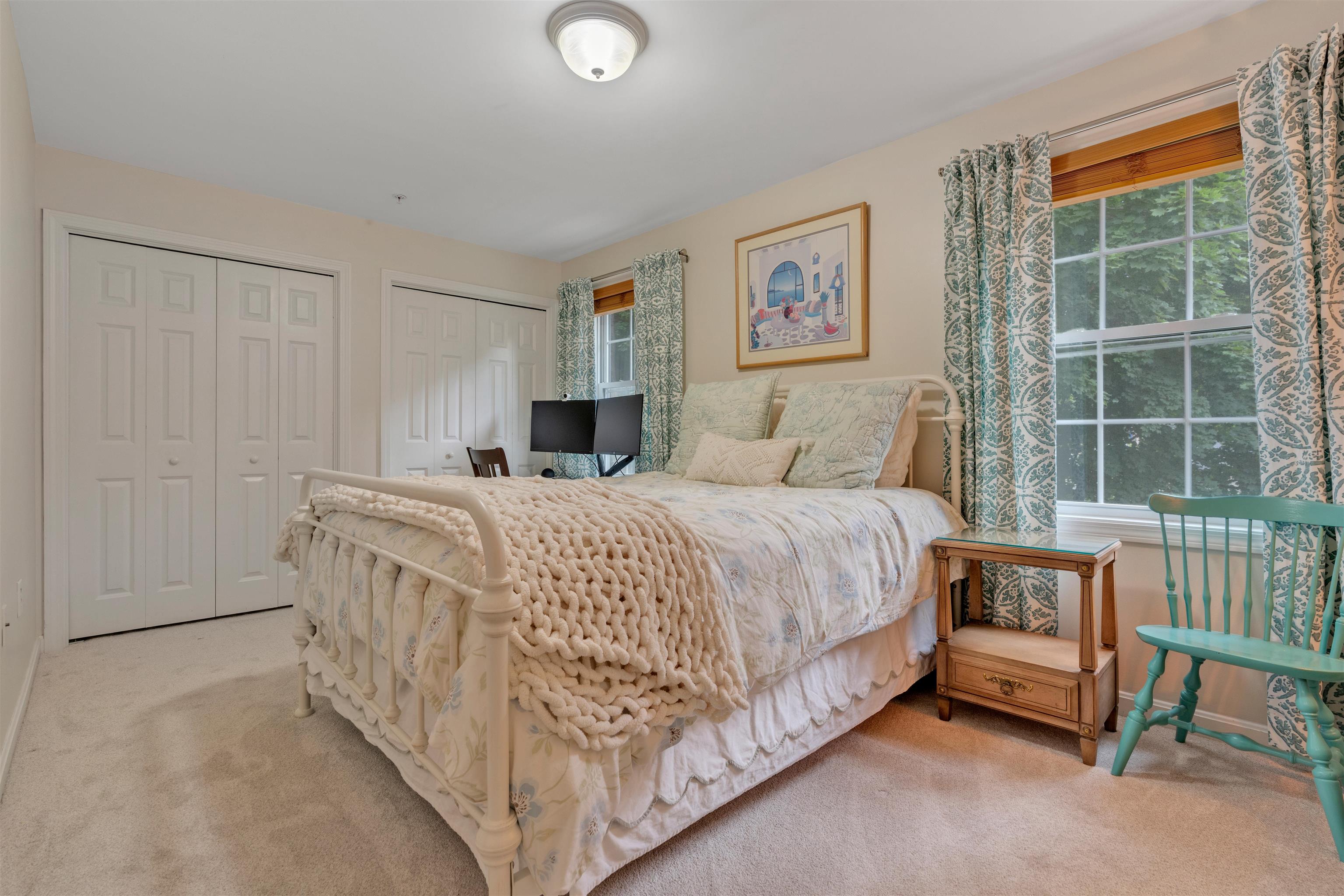 21 Townsend Dr, Dover, NH 03820