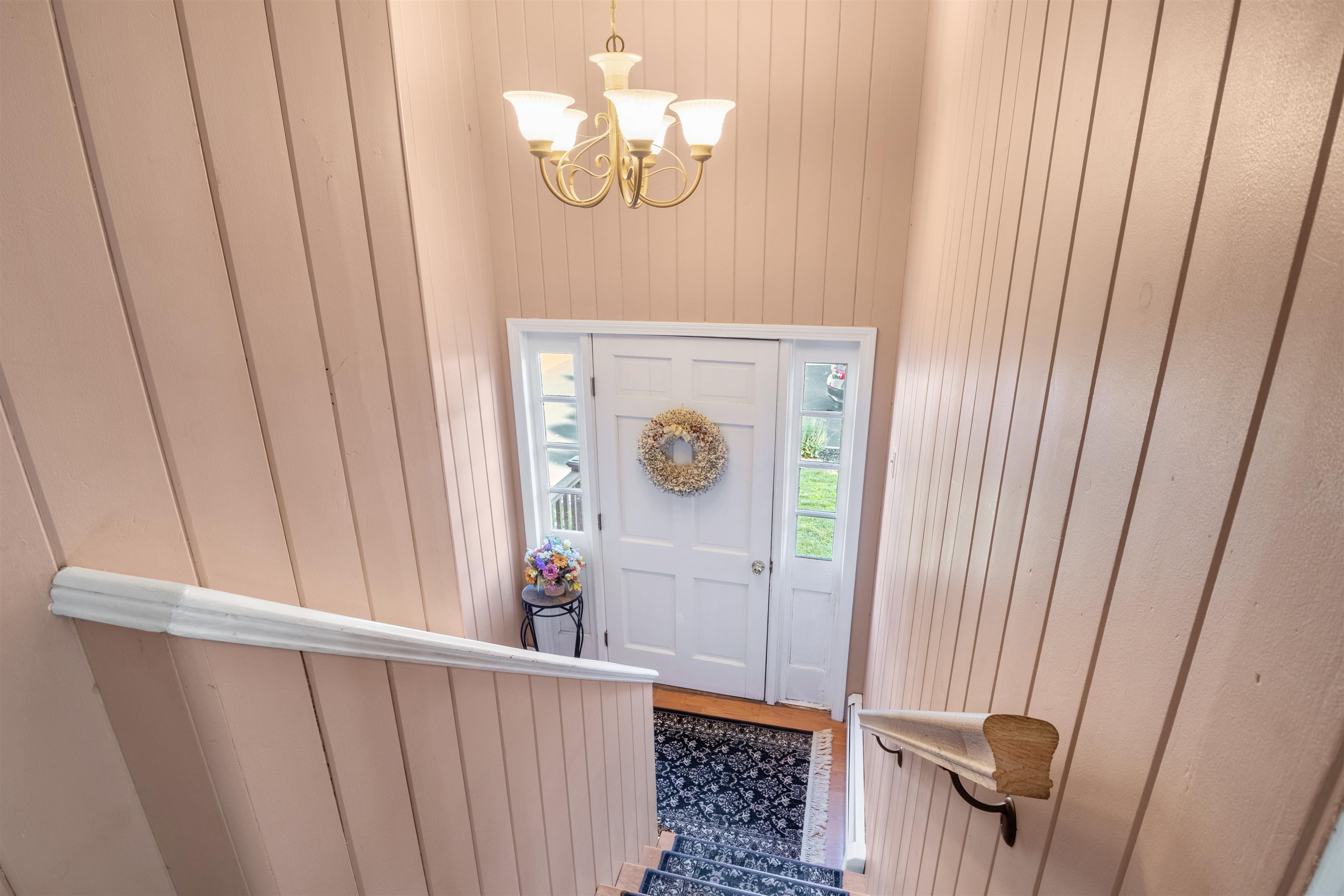 77 Knox Marsh Rd, Dover, NH 03820