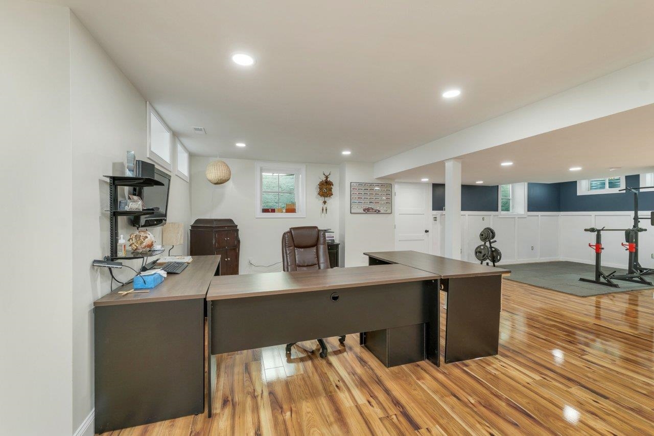 78 Union Wharf Rd, Tuftonboro, NH 03853