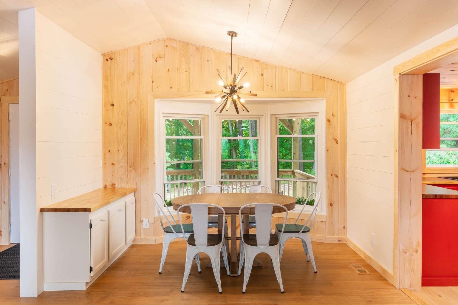 60 Brookside Ave, Albany, NH 03818