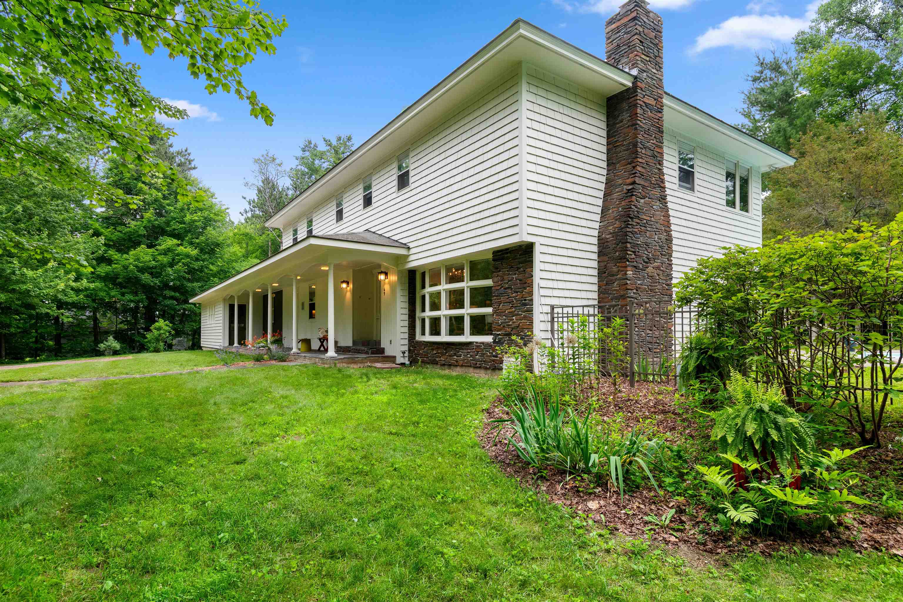 Photo 3 of Single family home for sale at 49 Shady Ln, Williston, VT 05495 | MLS# 5098730 | Listing updated on 2026-10-06