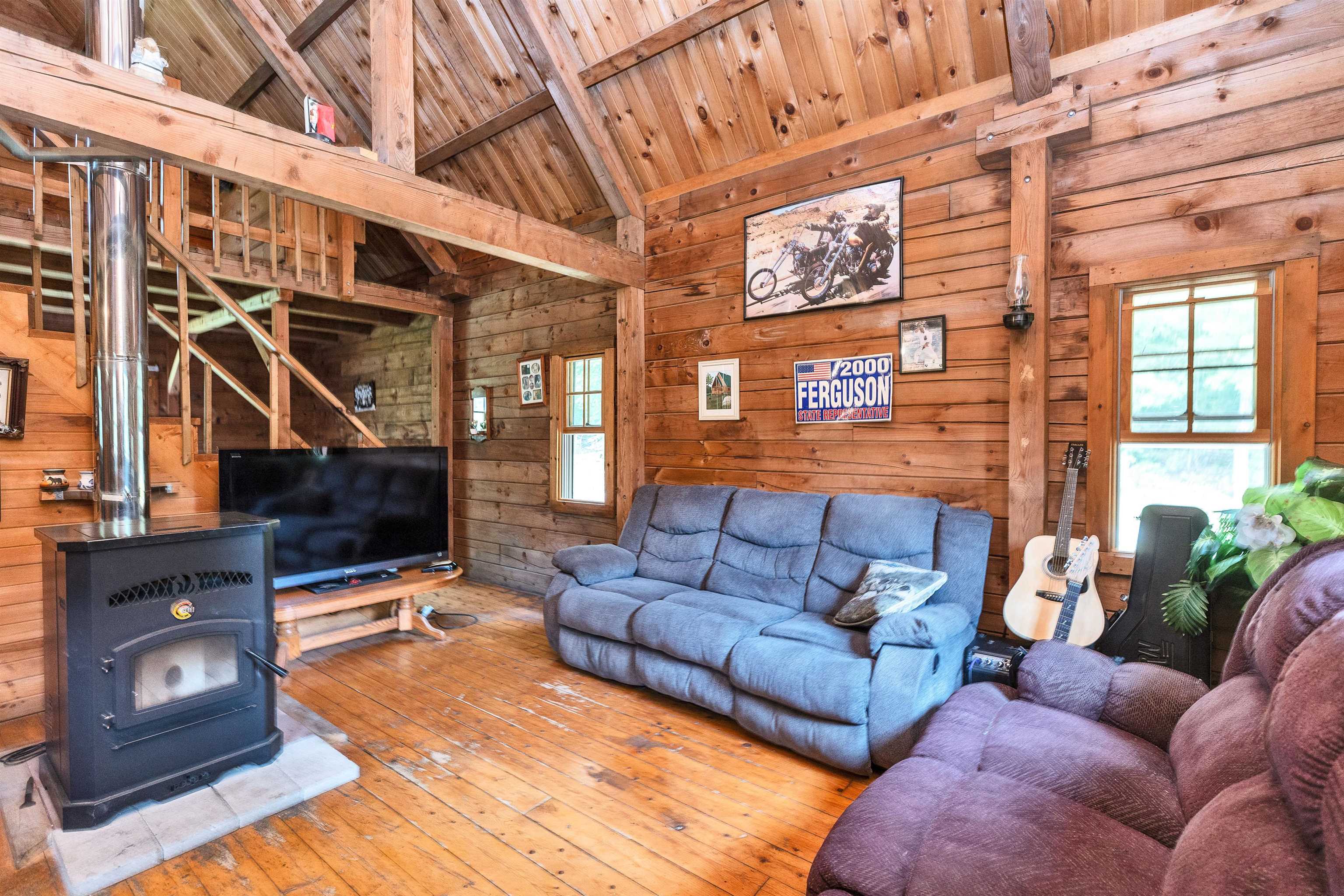 135 Upper Pratt Pond Rd, New Ipswich, NH 03071