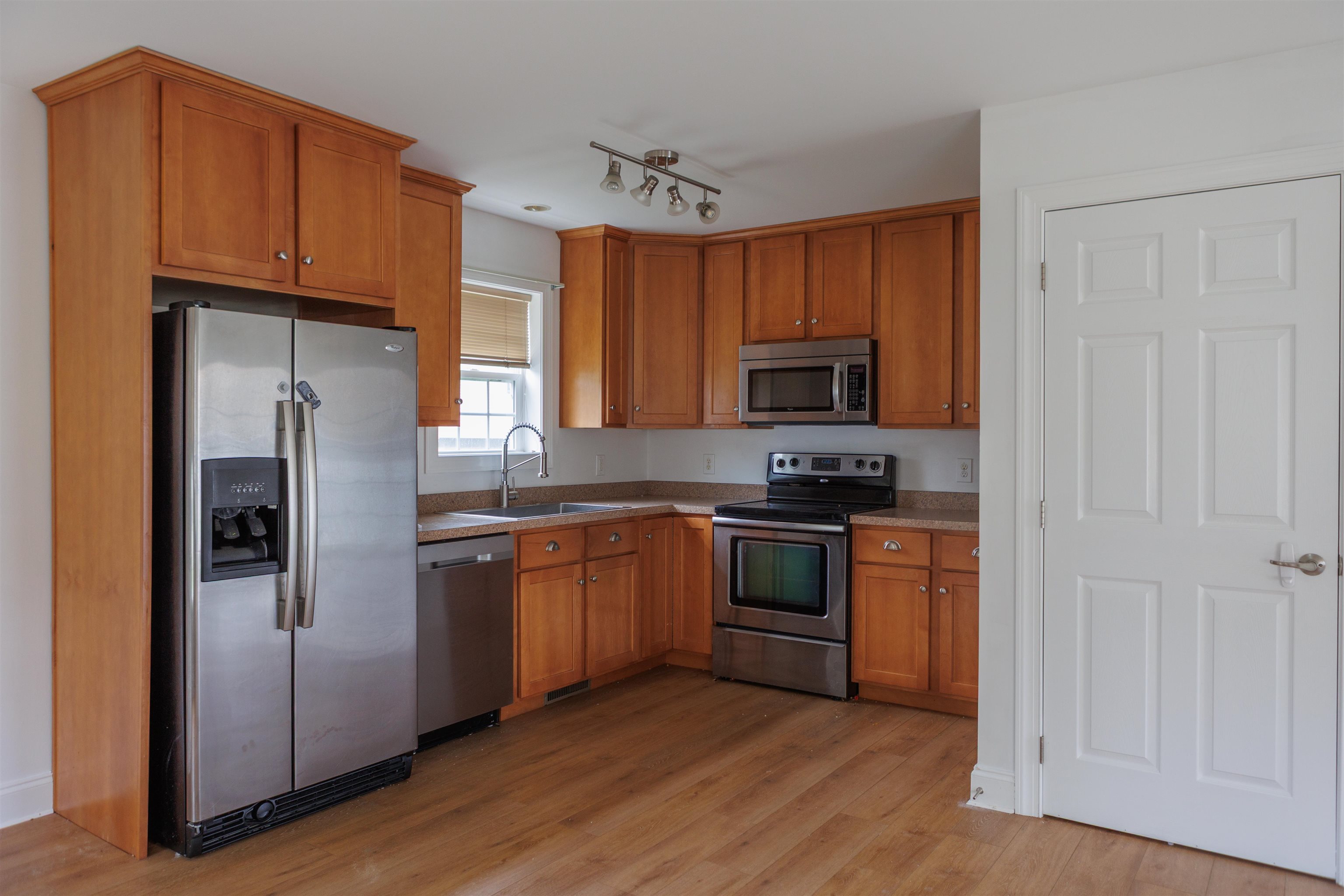 99 Sarasota Ln, Laconia, NH 03246