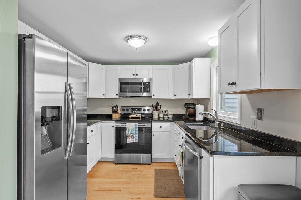 320 Portsmouth Ave, Greenland, NH 03840