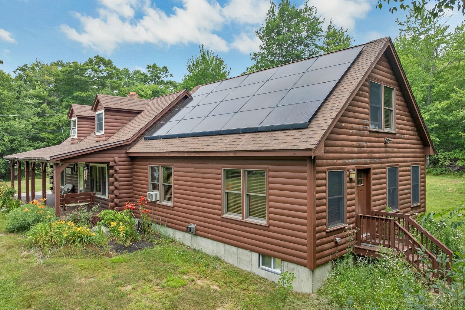204 Evergreen Valley Rd, Milton, NH 03851