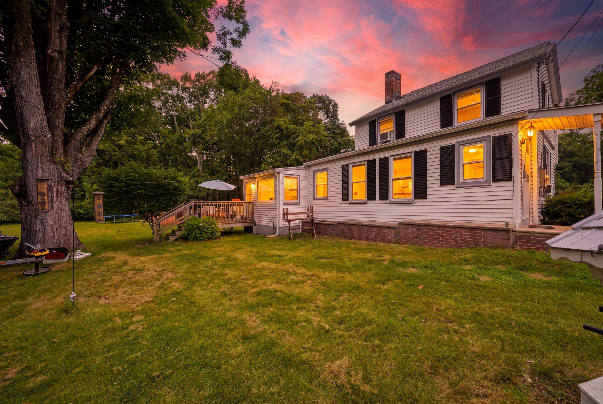 30 Harris Rd, Windham, NH 03087