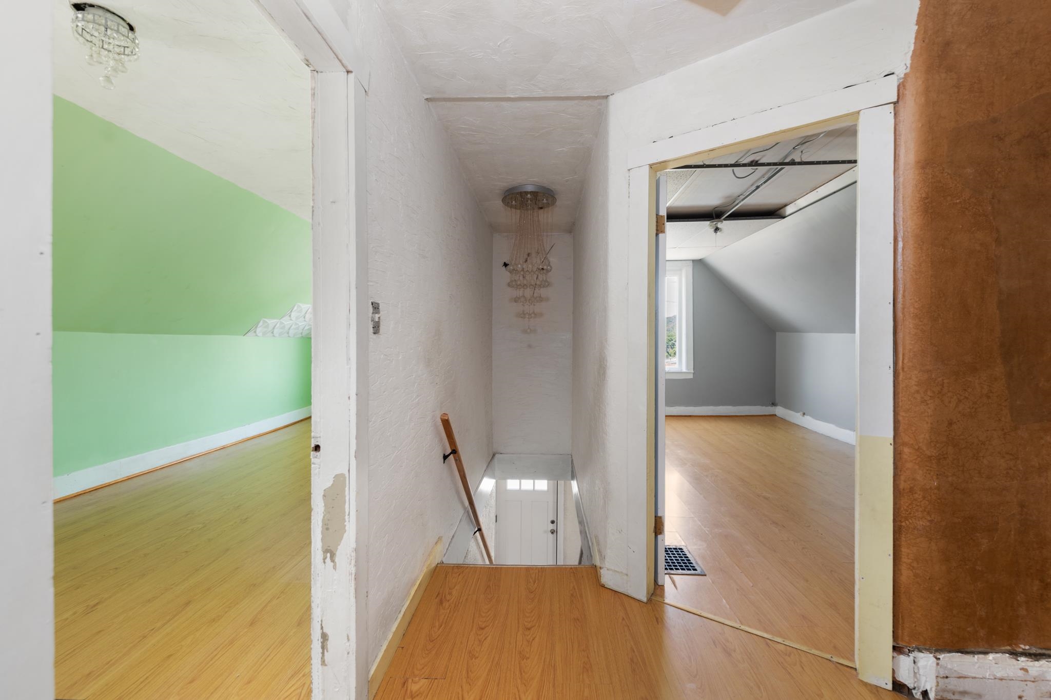 Second floor landing