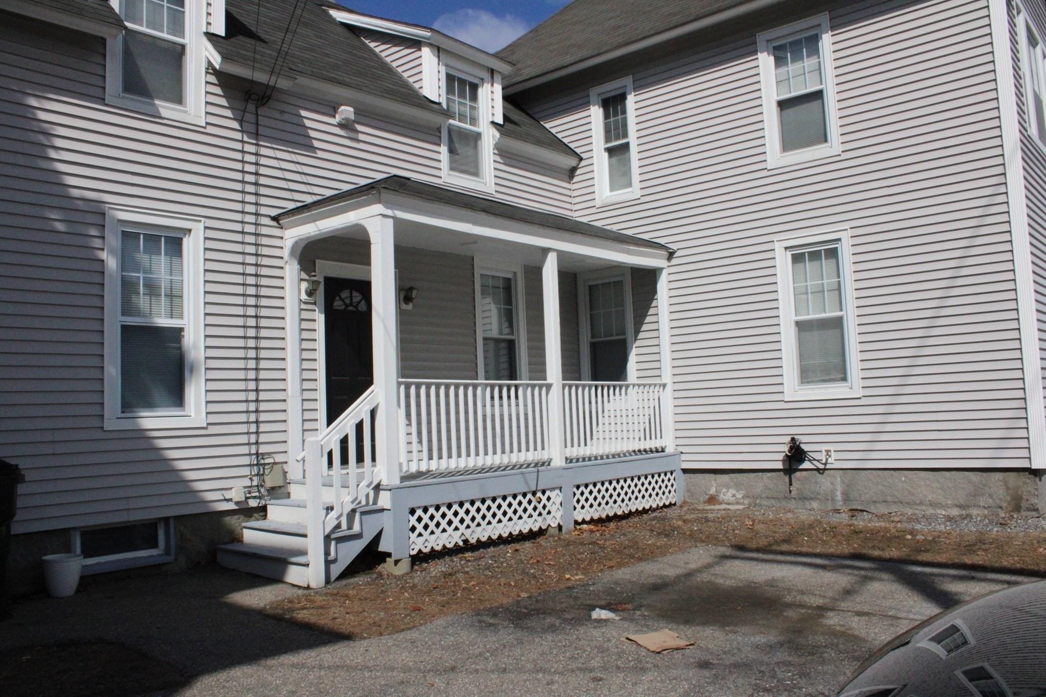 644 Pine St, Manchester, NH 03104