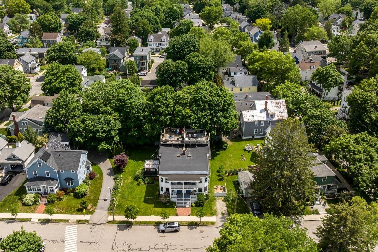 162 Rockland St #2, Portsmouth, NH 03801
