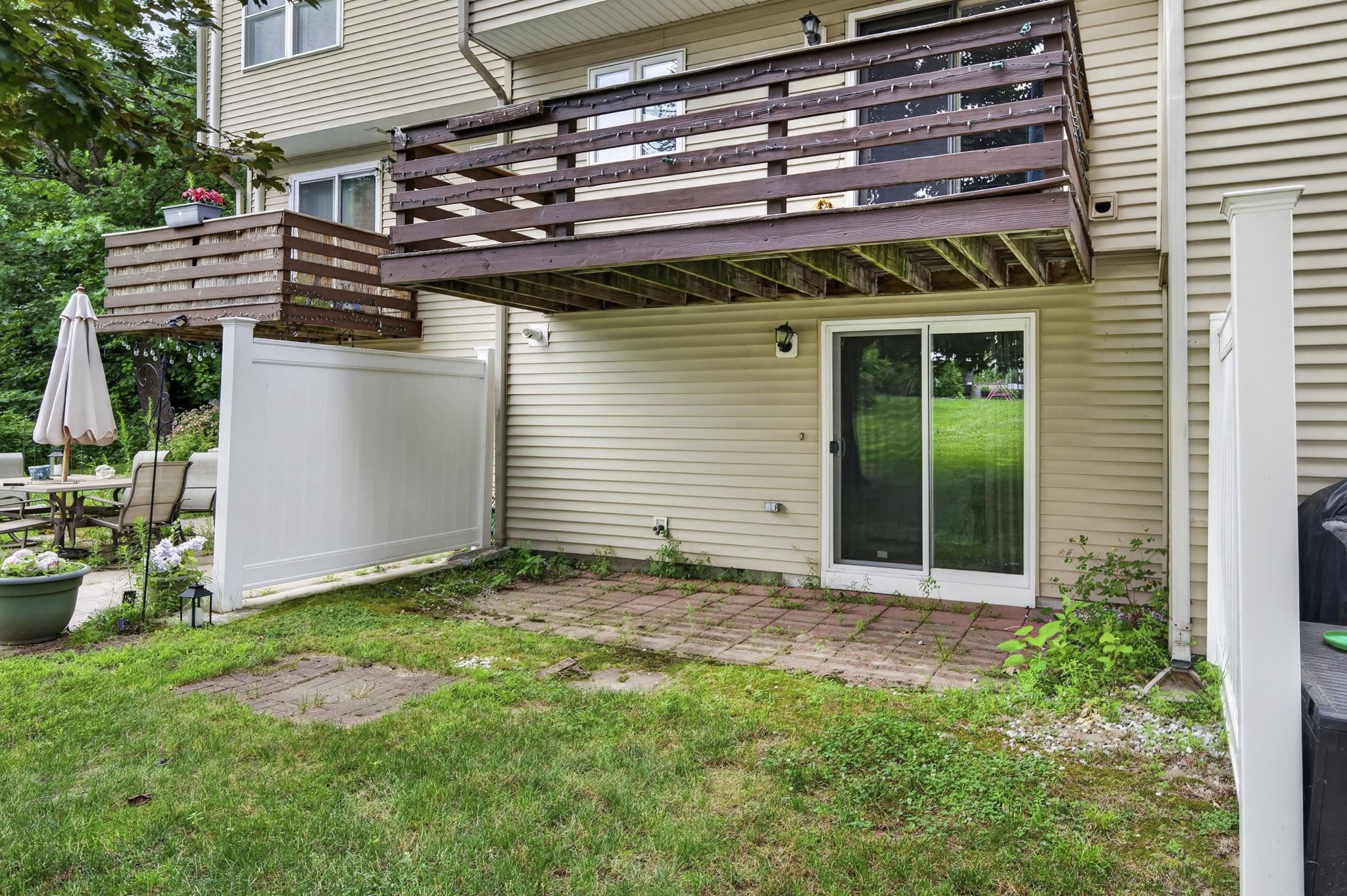 95 Harbor Ave #5, Nashua, NH 03060