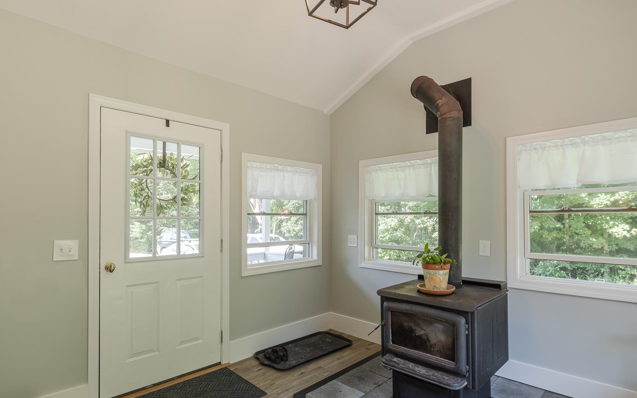 24 Westminster Dr, Fitzwilliam, NH 03447