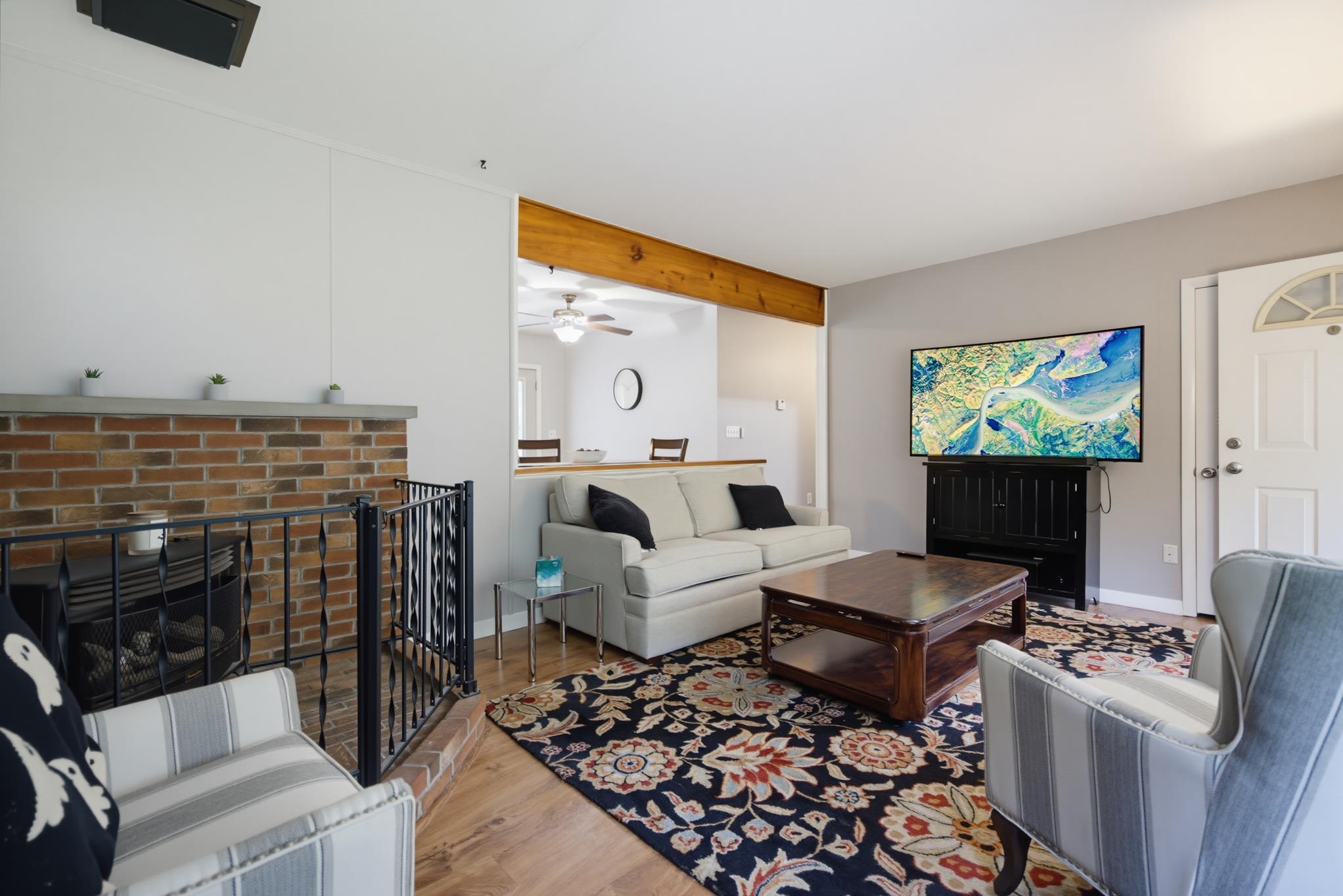 96 Saint Laurent St, Epping, NH 03042