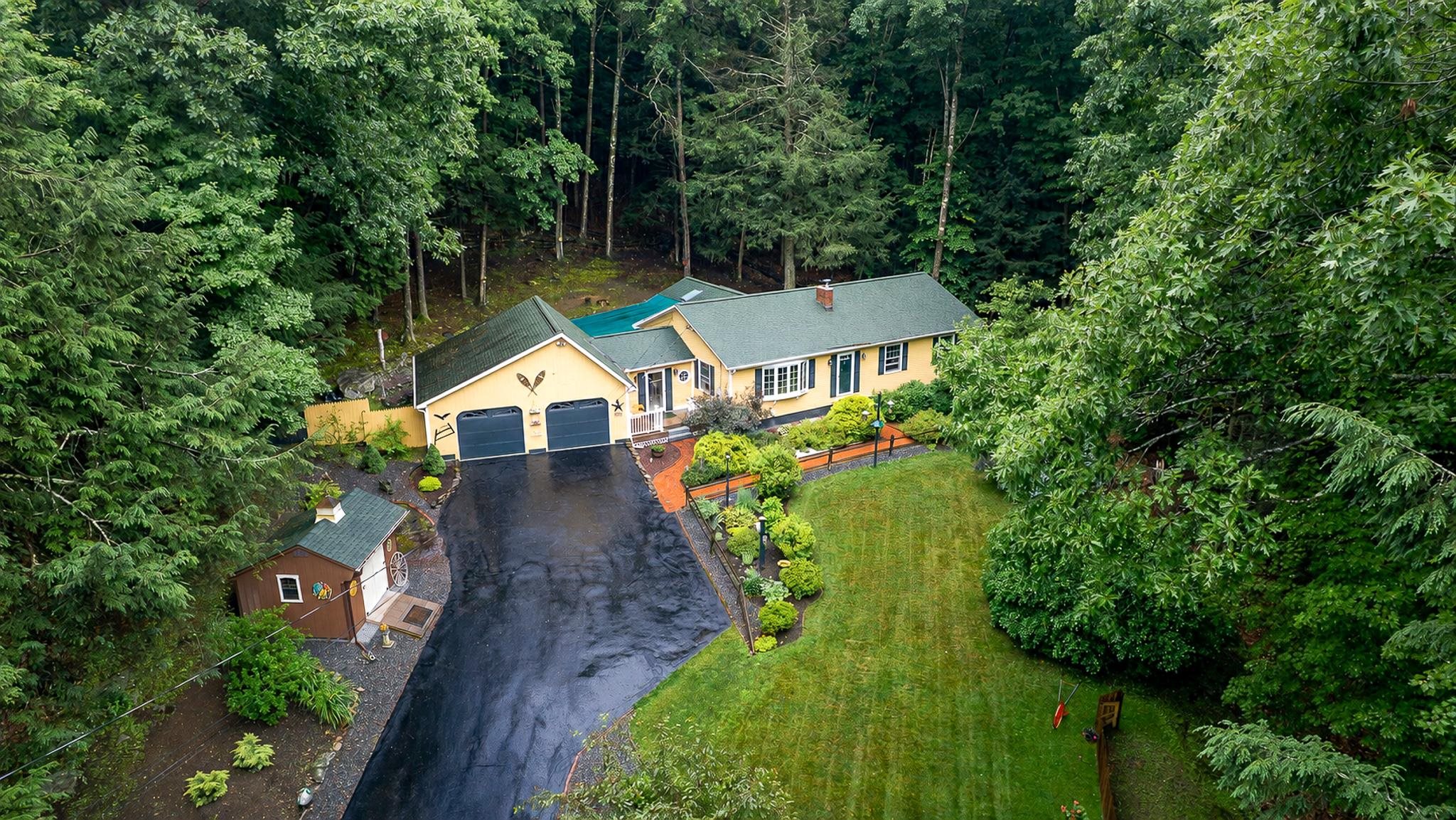 39 Partridgeberry Ln, Swanzey, NH 03446