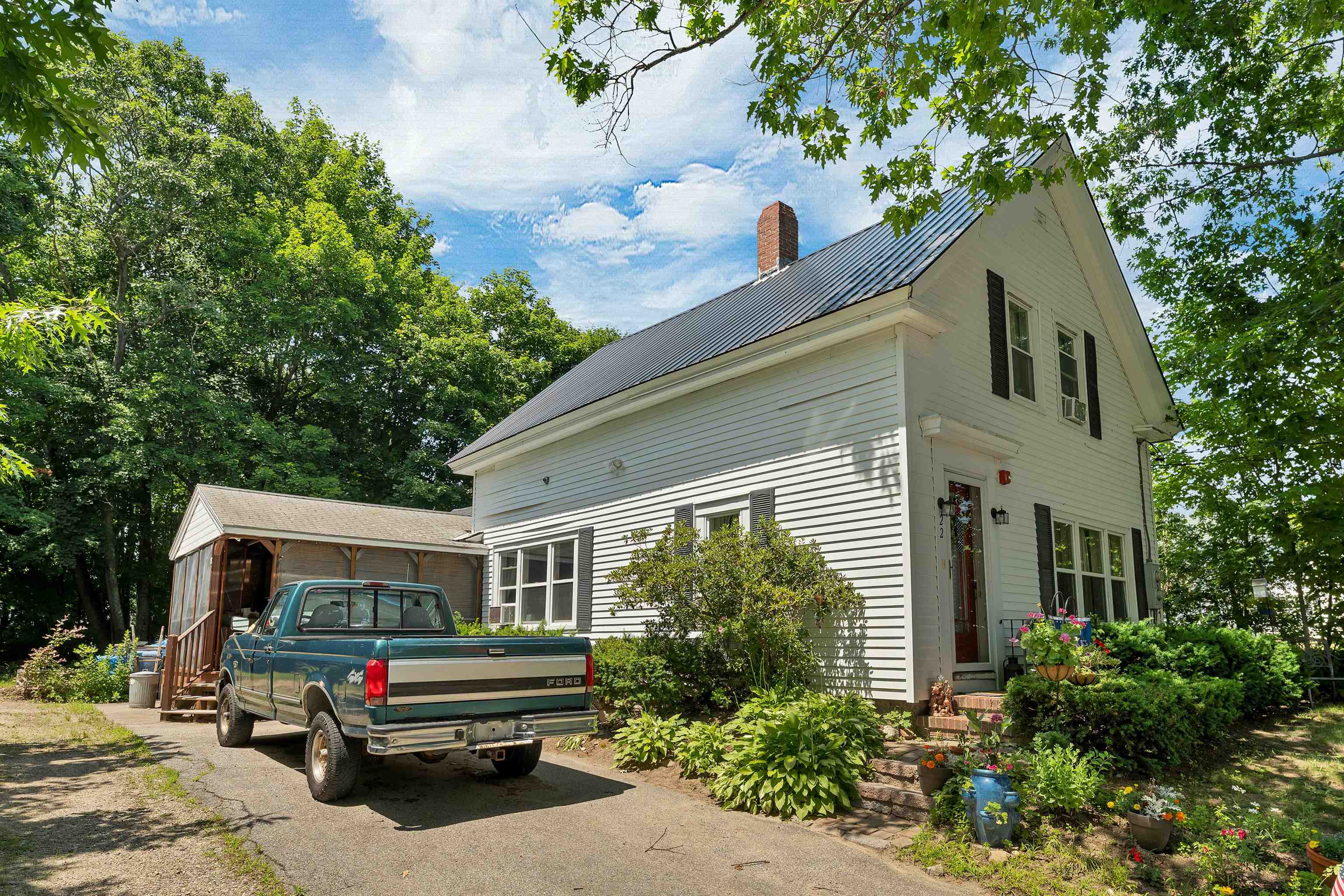 22 Cosmar Dr, Wakefield, NH 03872