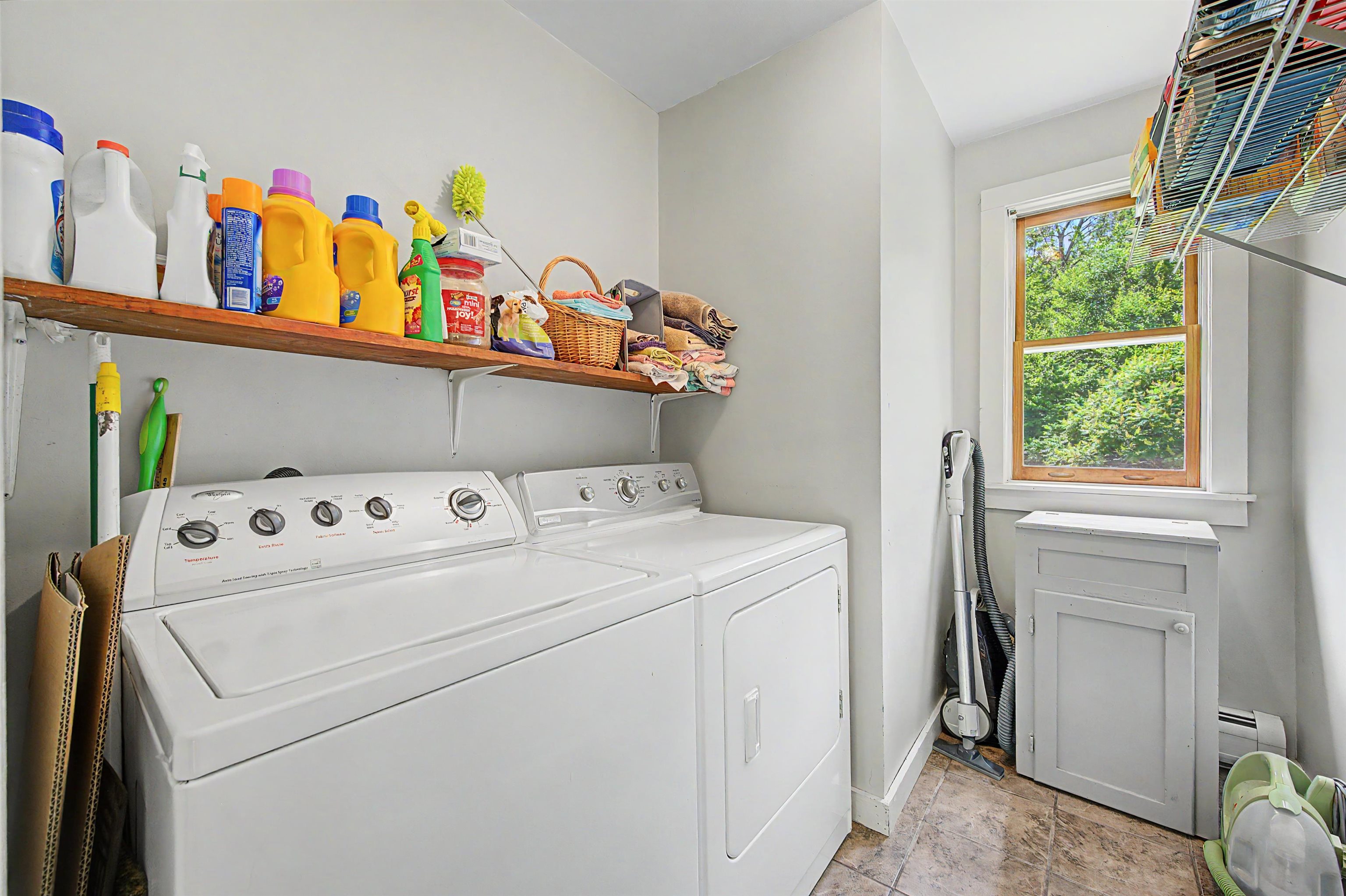 363 Cash St, Croydon, NH 03773