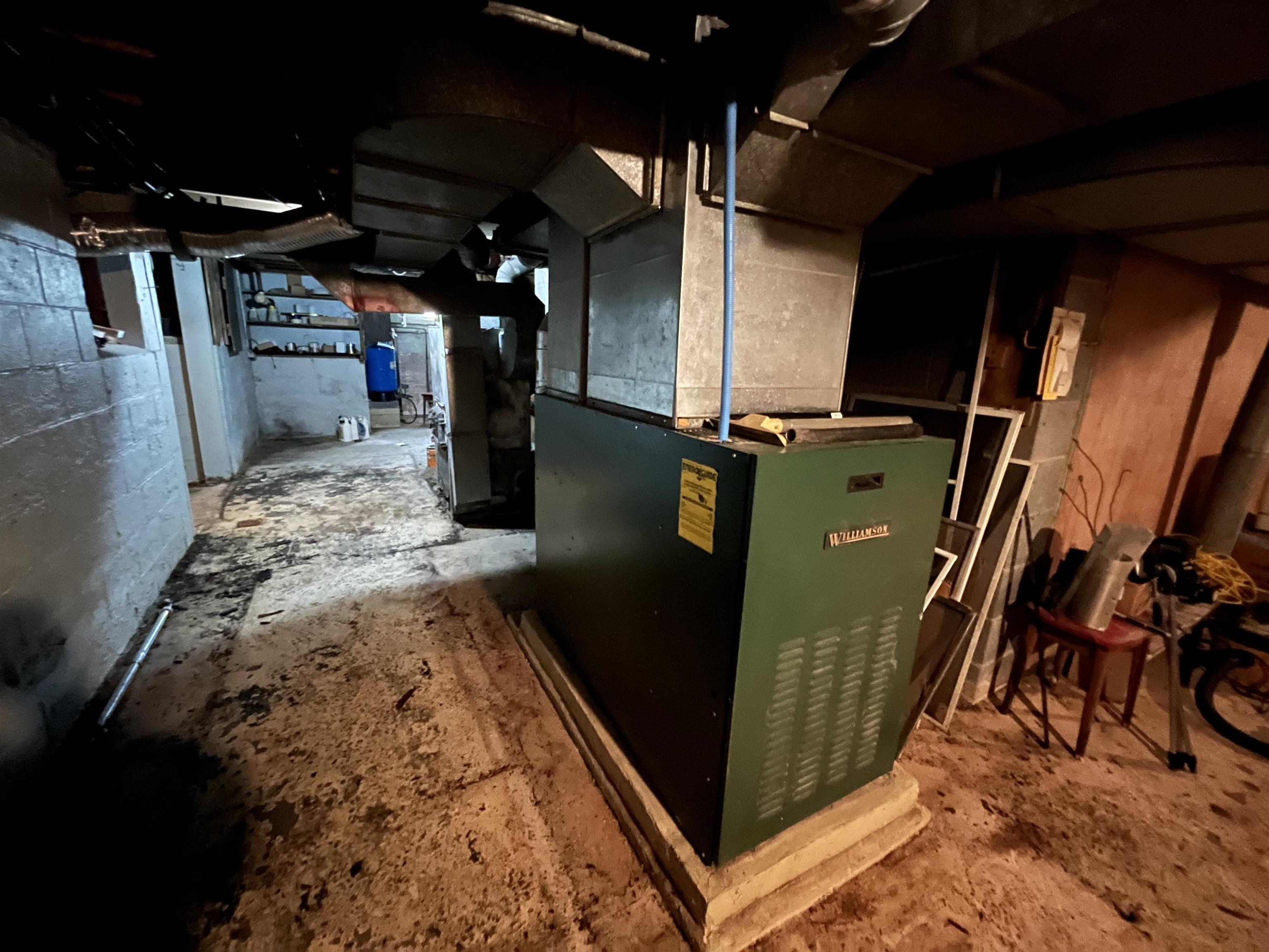 Oil furnace