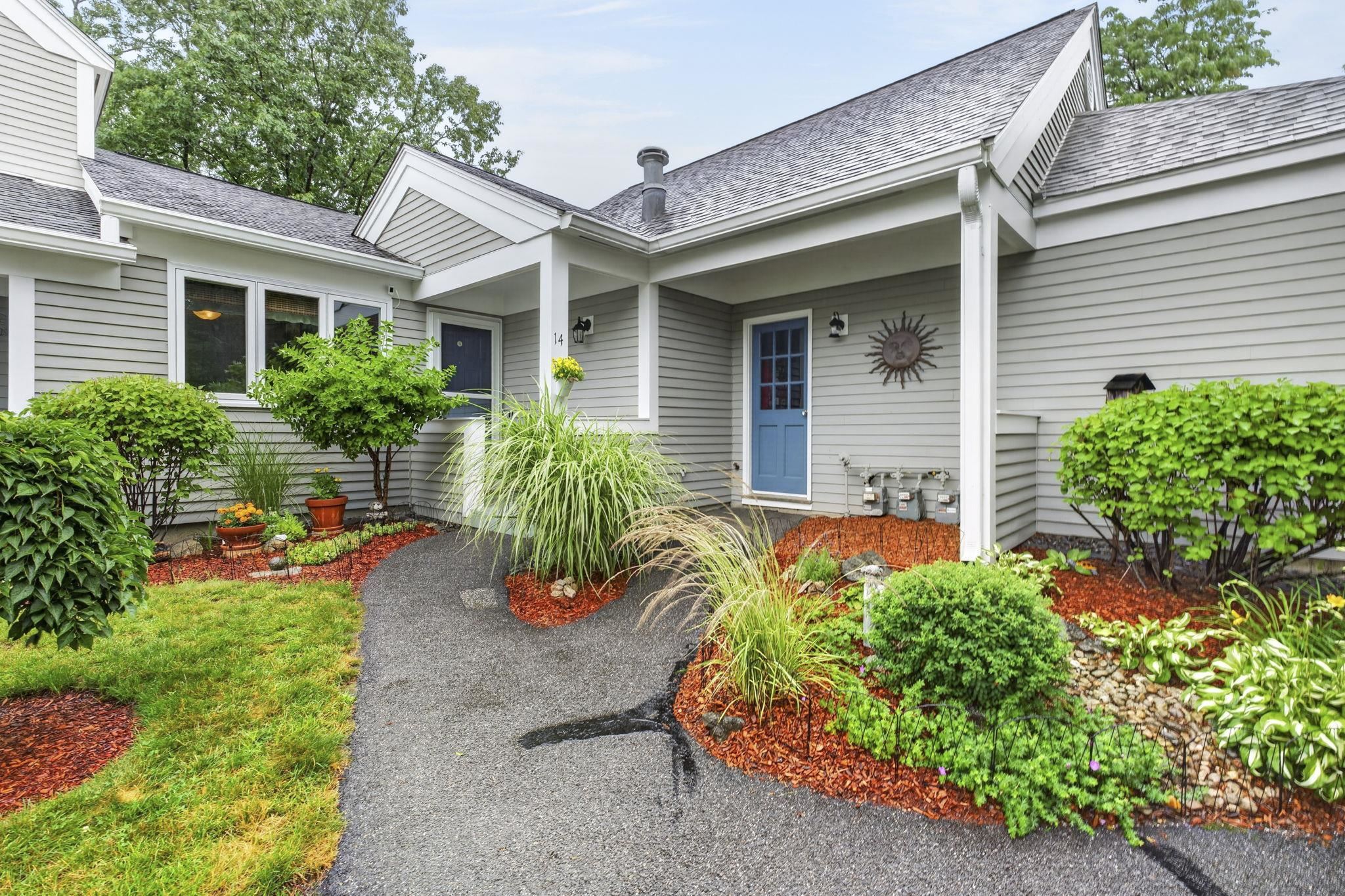 14 Heather Ct #38, Nashua, NH 03062
