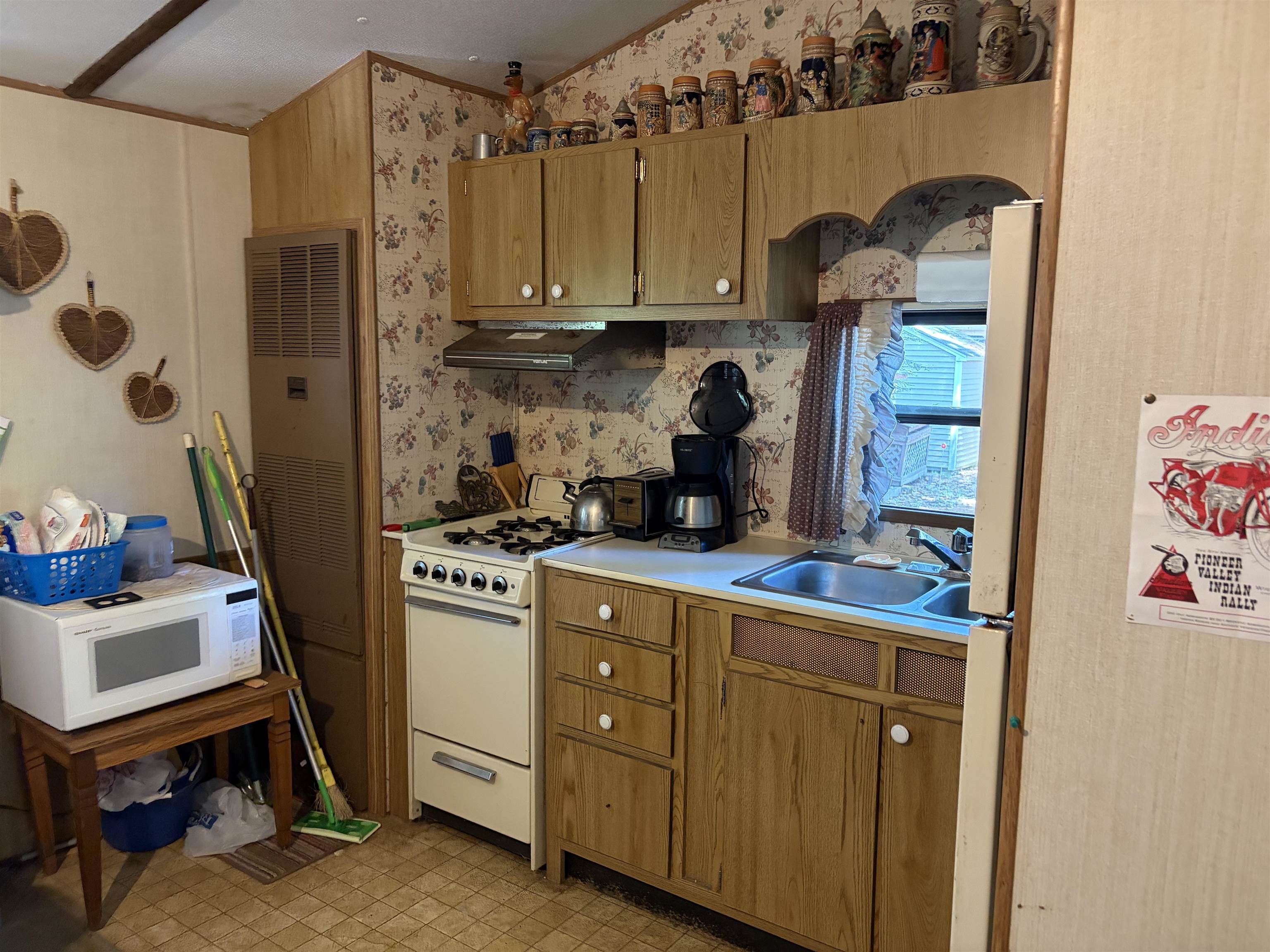 108 Brookside Dr, Fitzwilliam, NH 03447