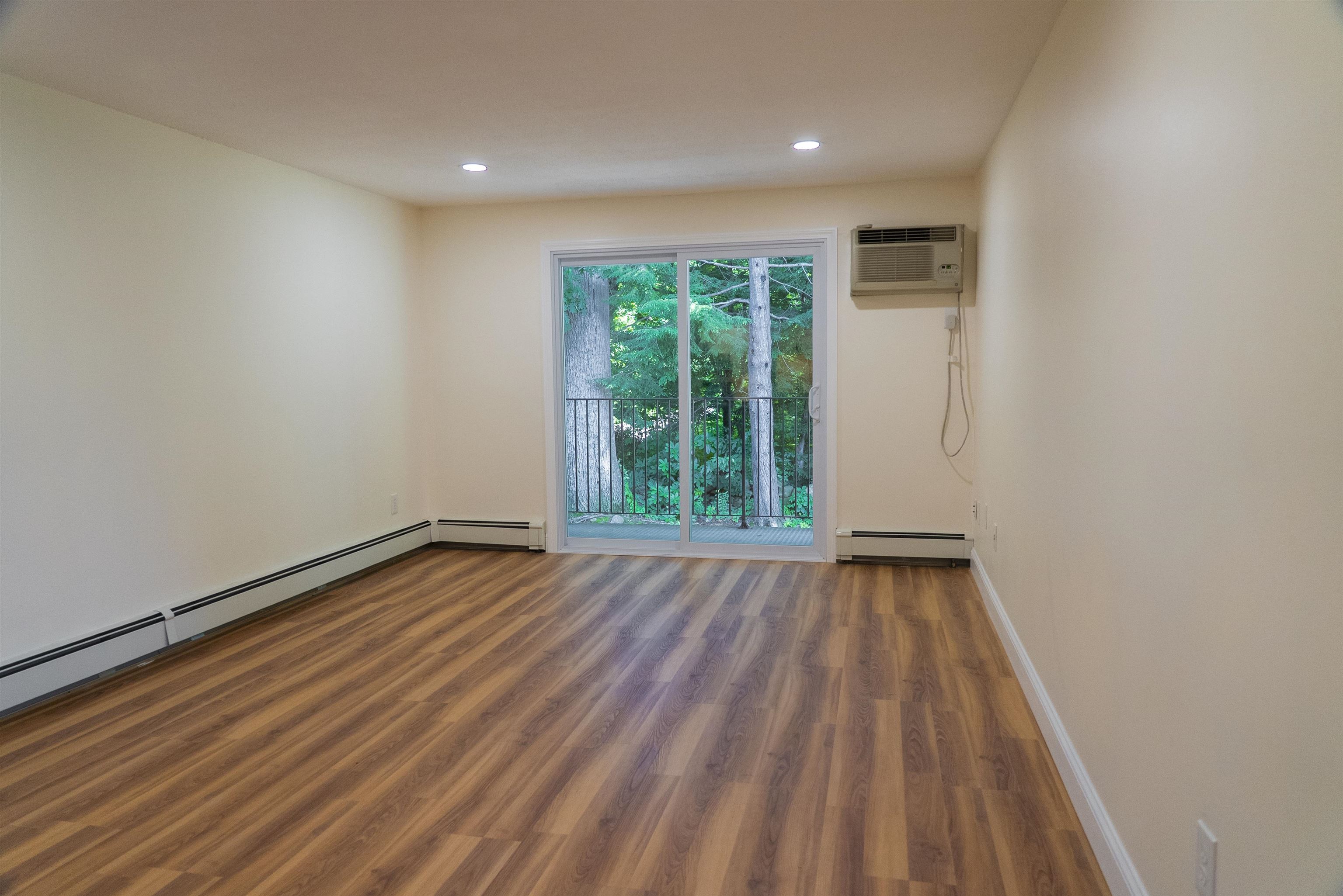 3 Silvestri Cir #16, Derry, NH 03038