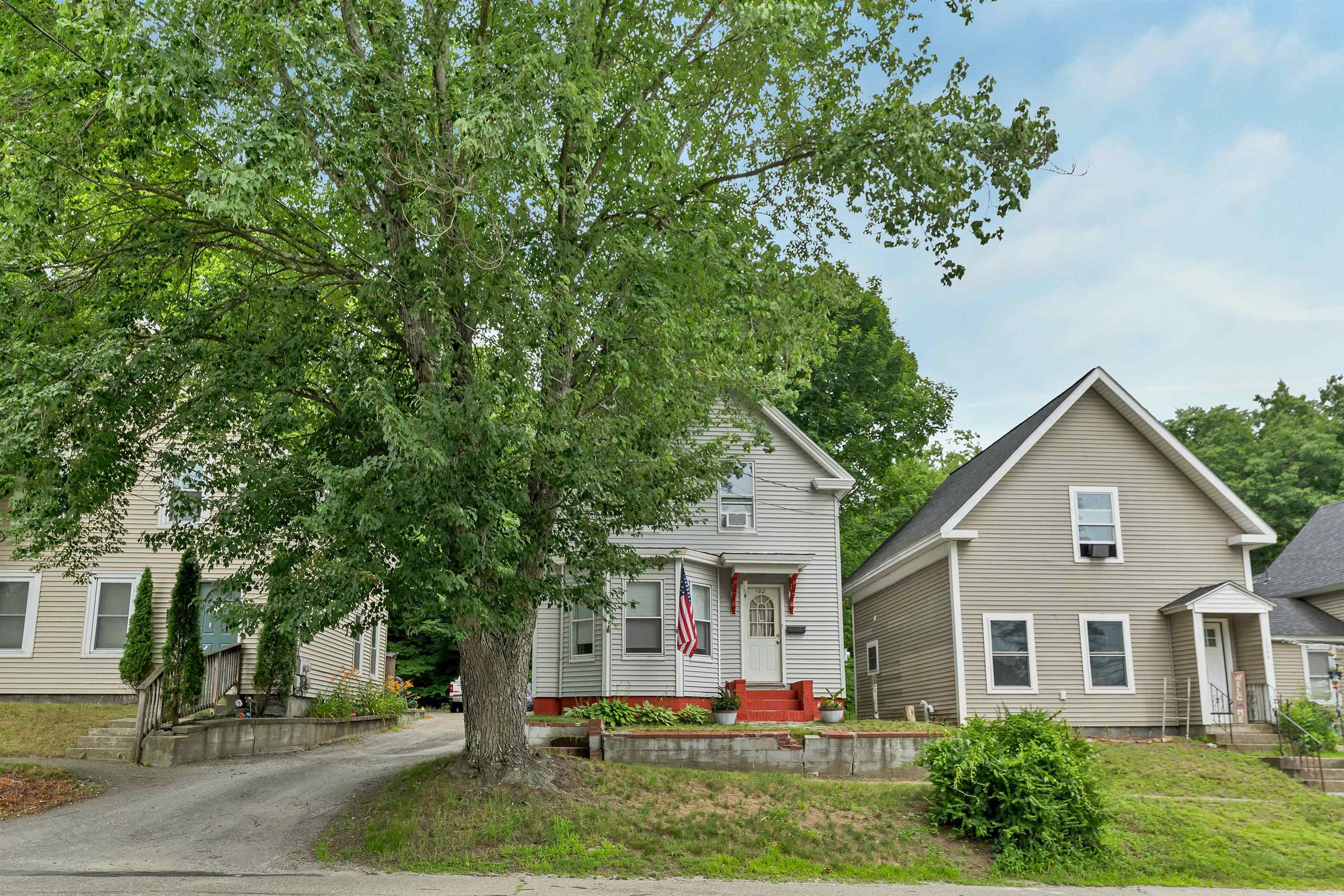 102 Franklin St, Franklin, NH 03235