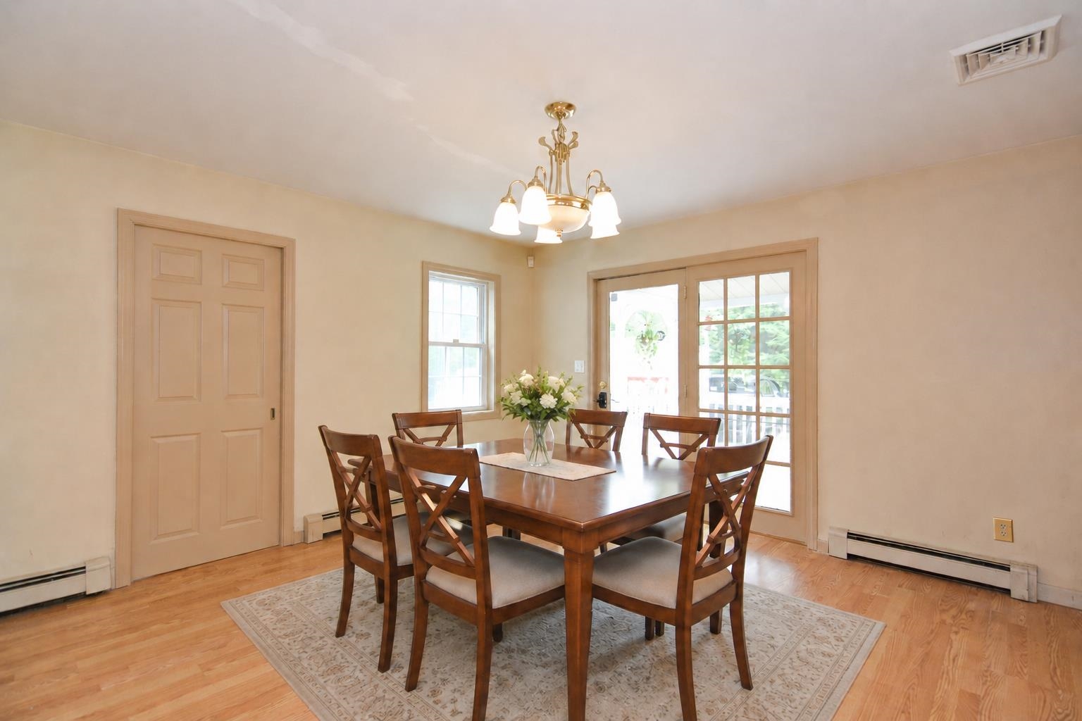 154 Leightons Corner Rd, Strafford, NH 03884