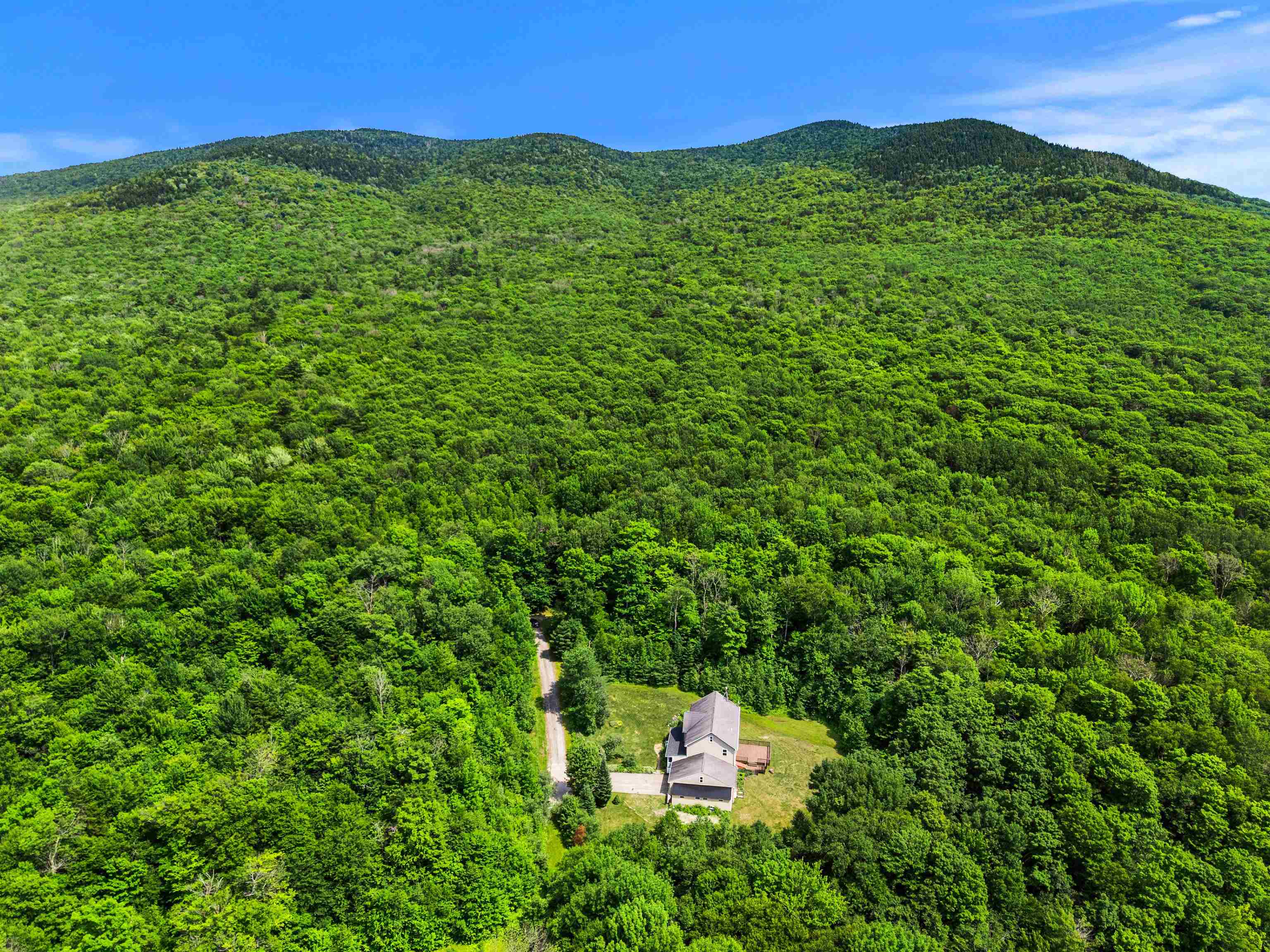 185 Lower Doetown Rd, Rumney, NH 03266