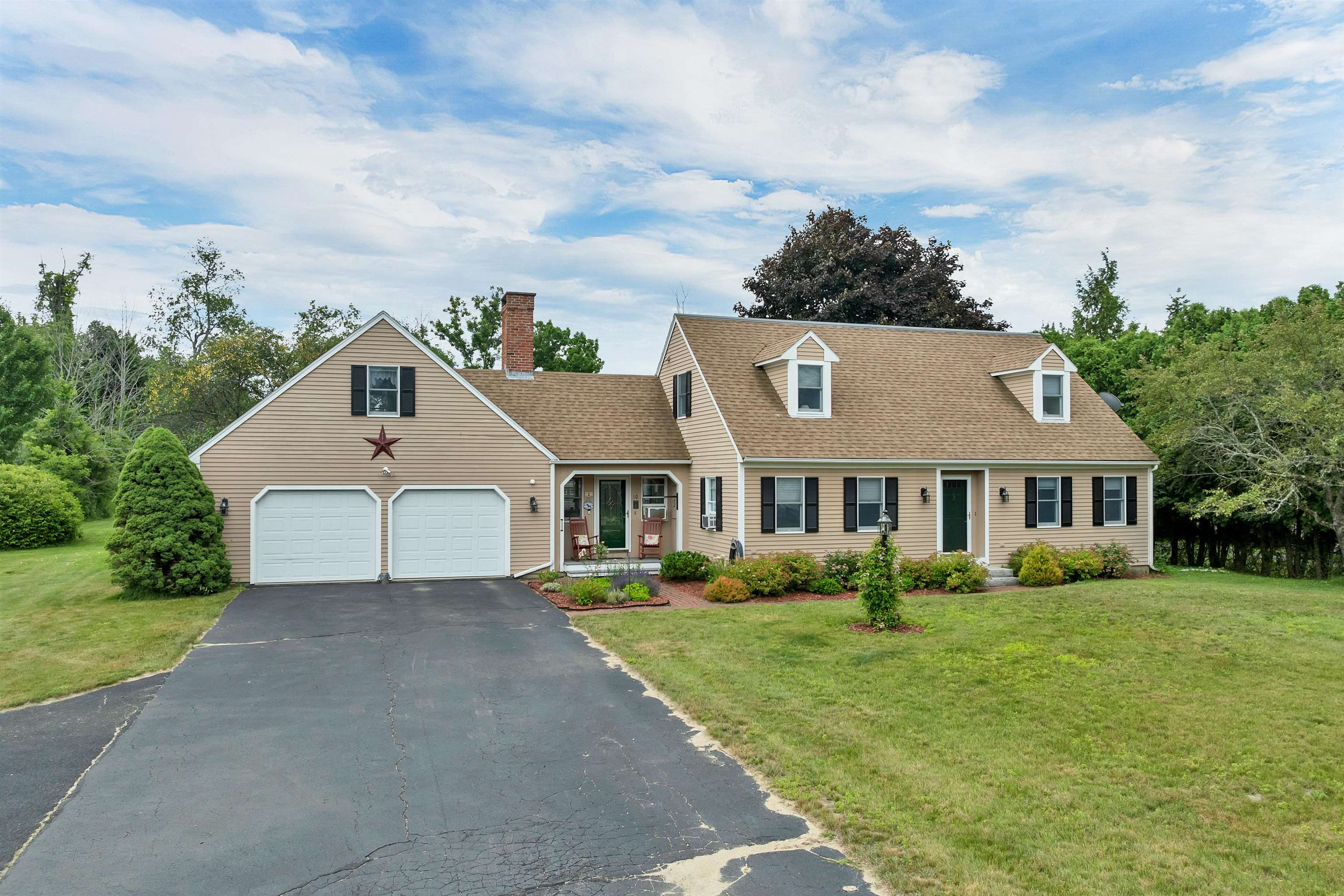 10 Old Mill Dr, Wolfeboro, NH 03894