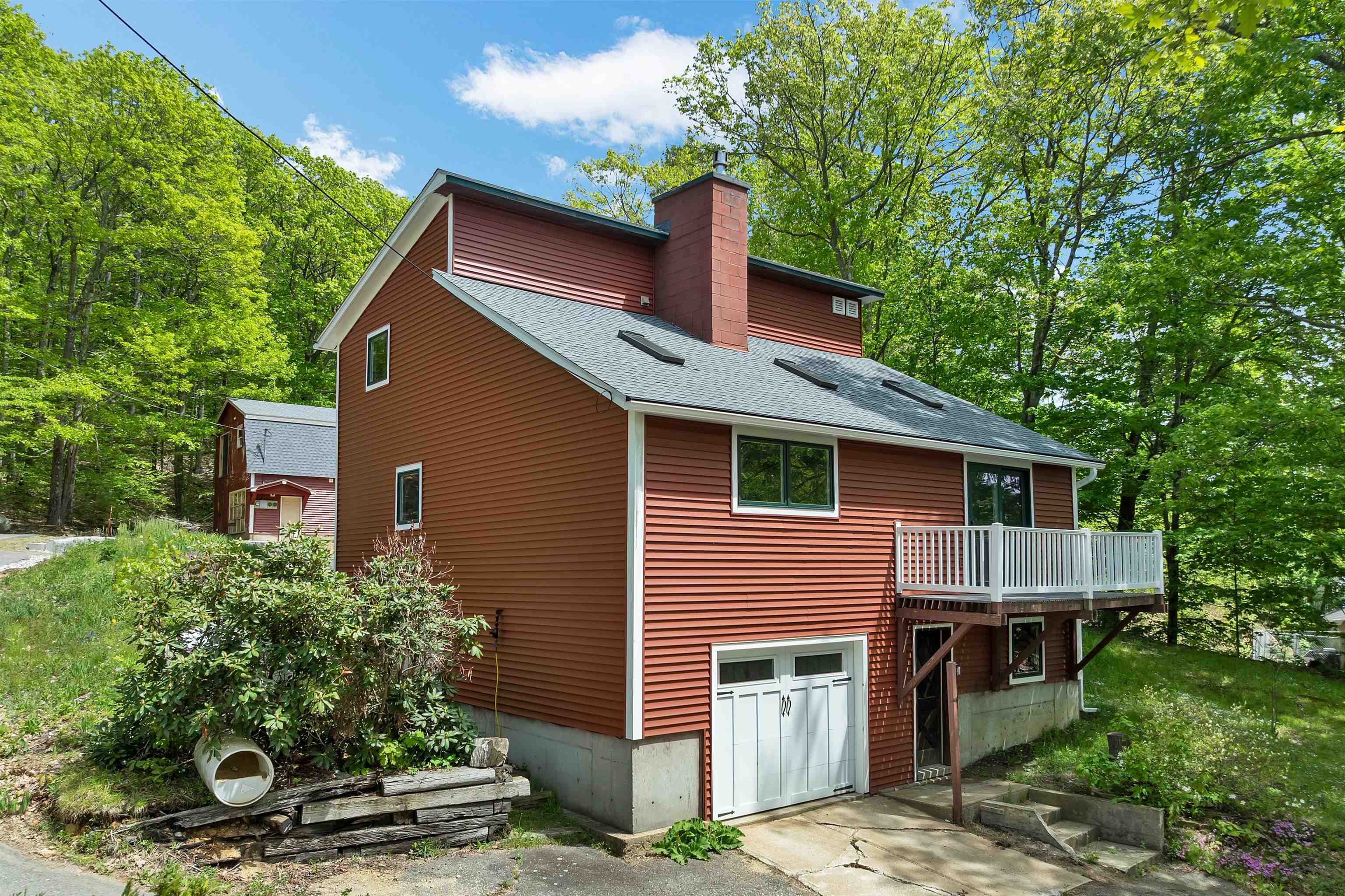 218 Main St, Alton, NH 03809