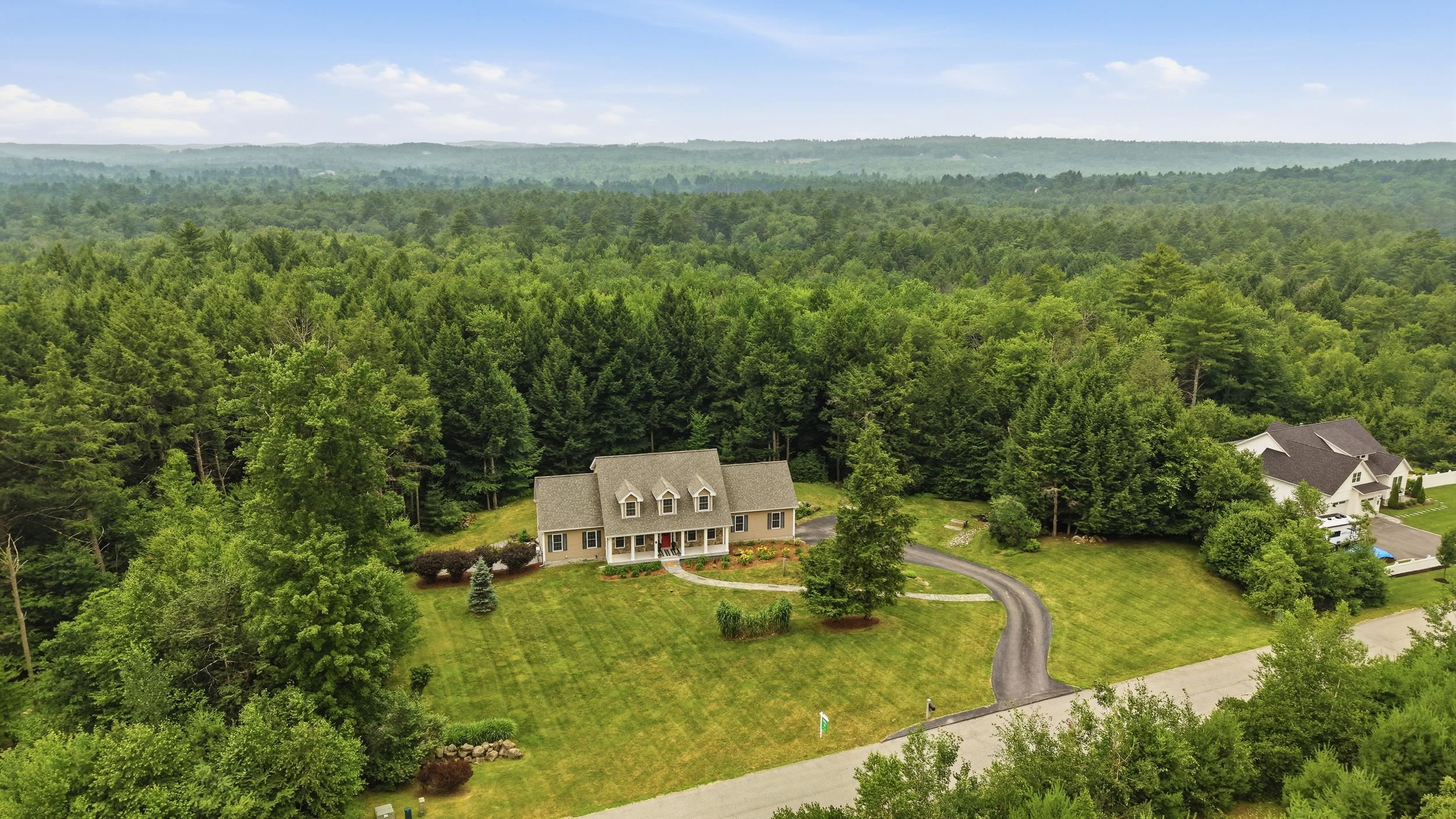 62 Monadnock Ln, Peterborough, NH 03458