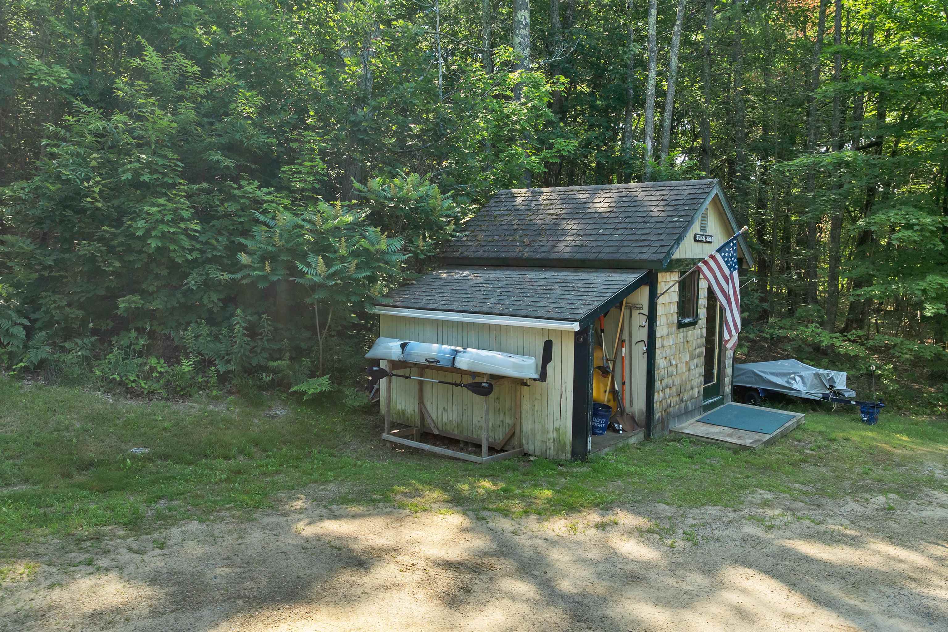 126 Pease Rd, Meredith, NH 03253