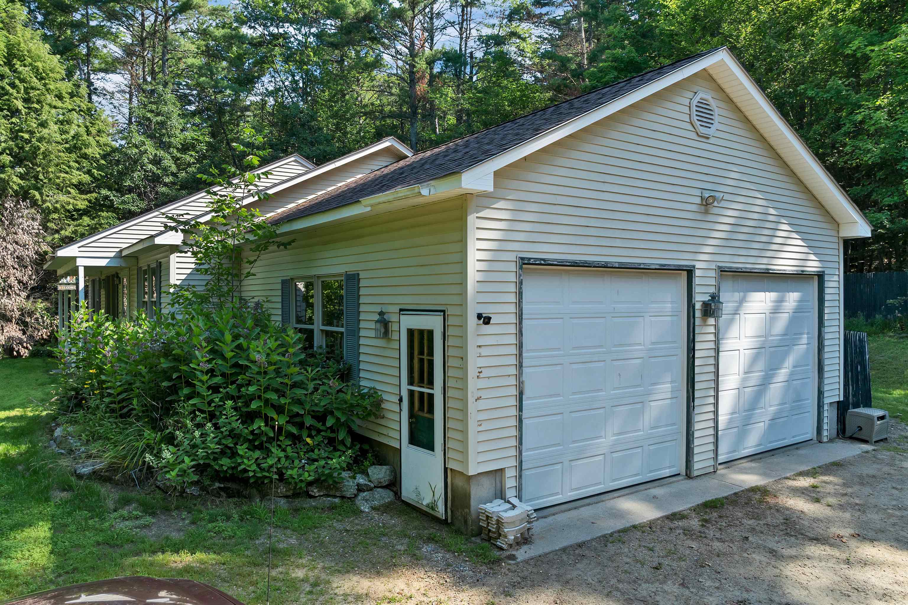 126 Pease Rd, Meredith, NH 03253