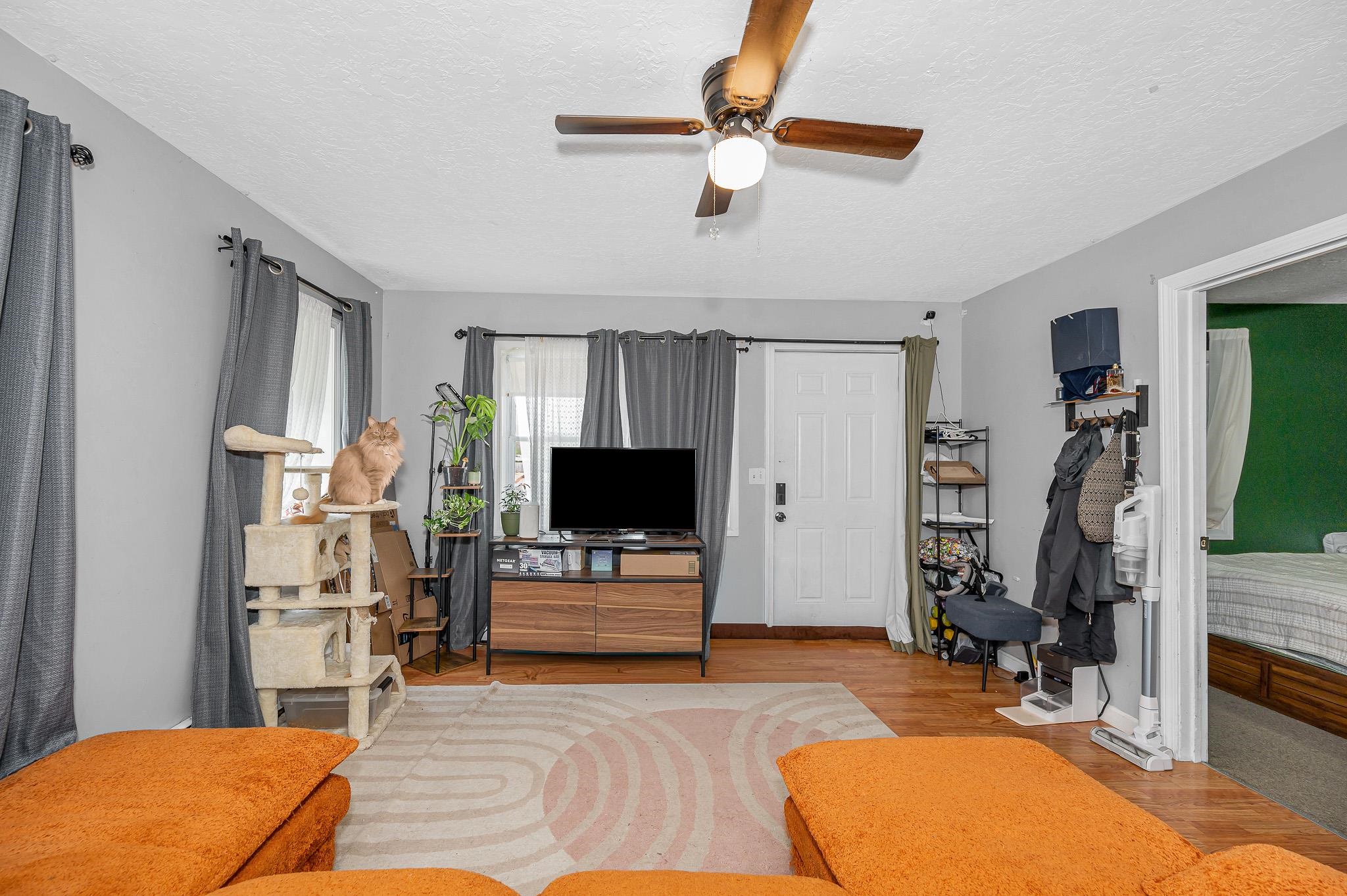 38 Hall St, Concord, NH 03301