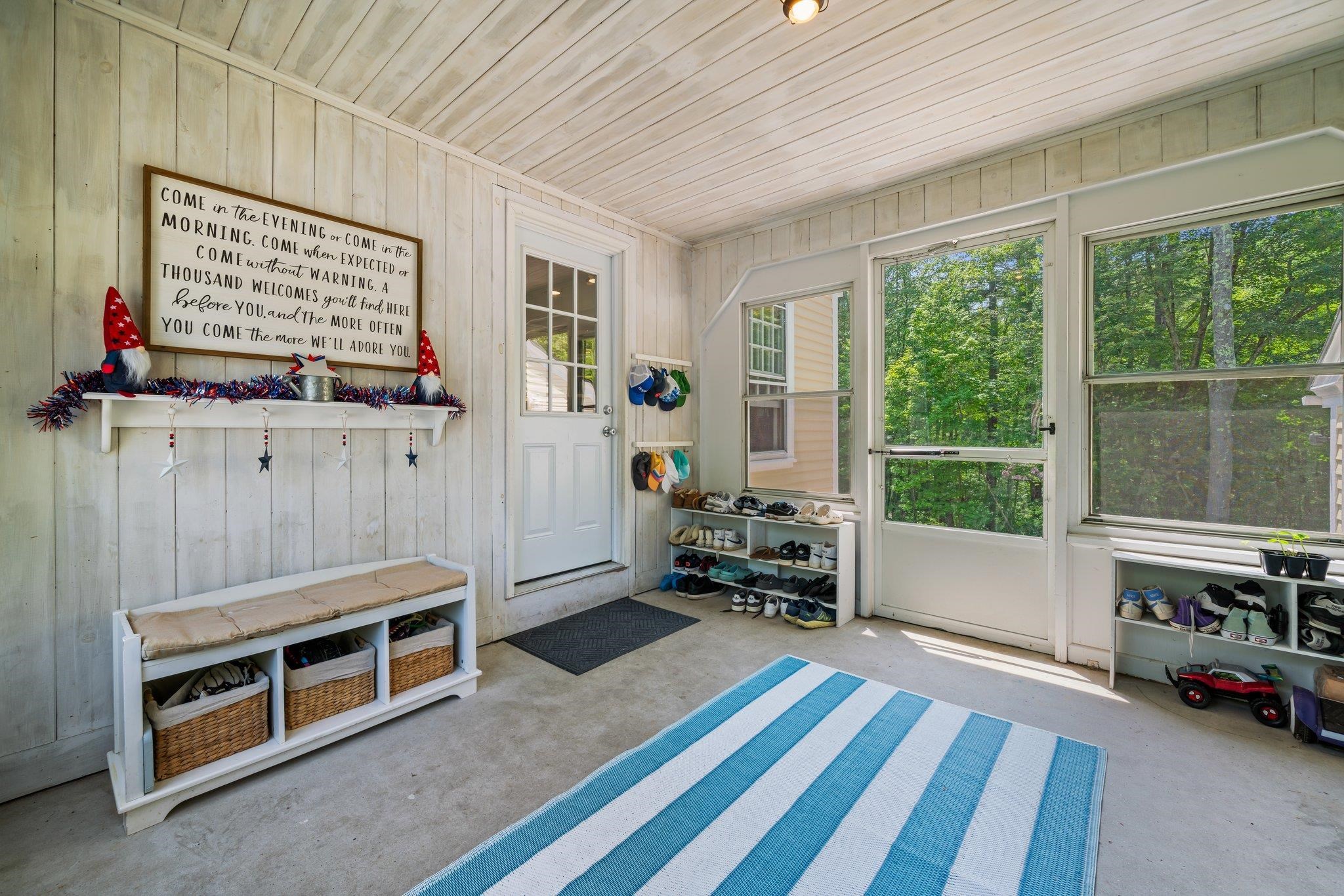 26 Garrison Ln, Hopkinton, NH 03229