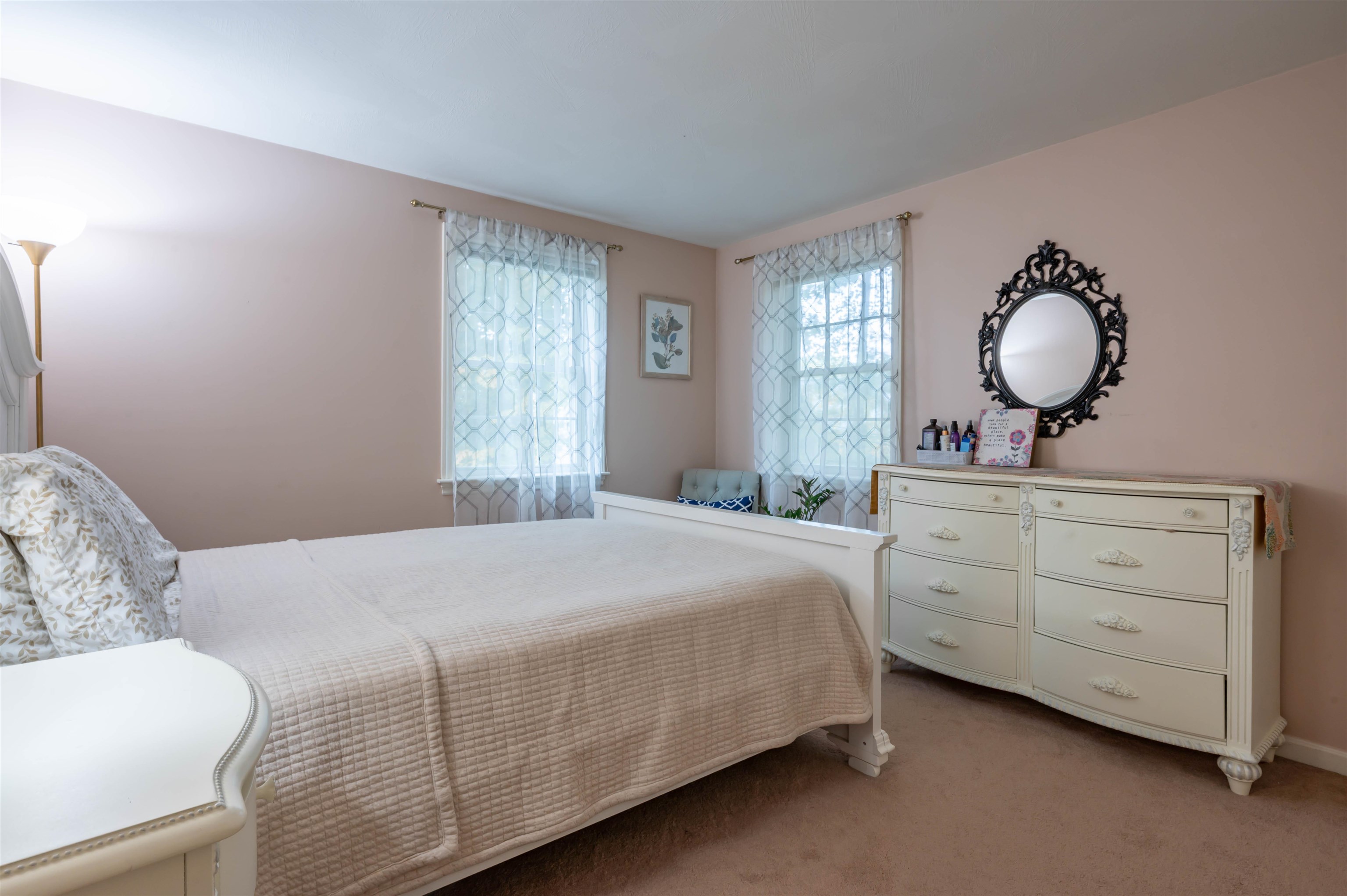 10 Castlegate Way #453, Nashua, NH 03063