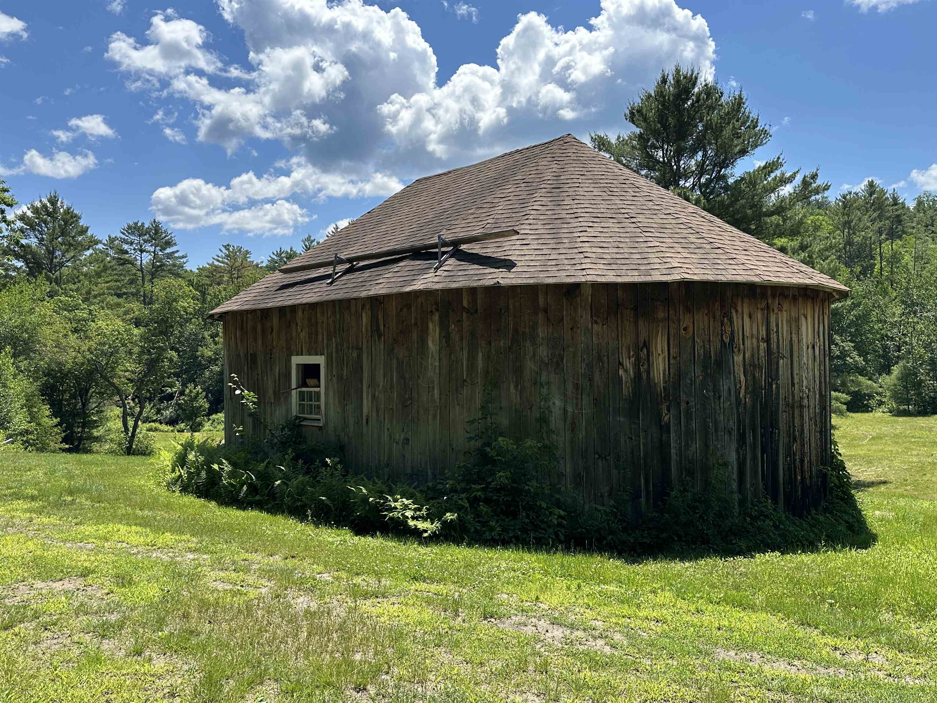 473 Main St, Grafton, NH 03240-3418