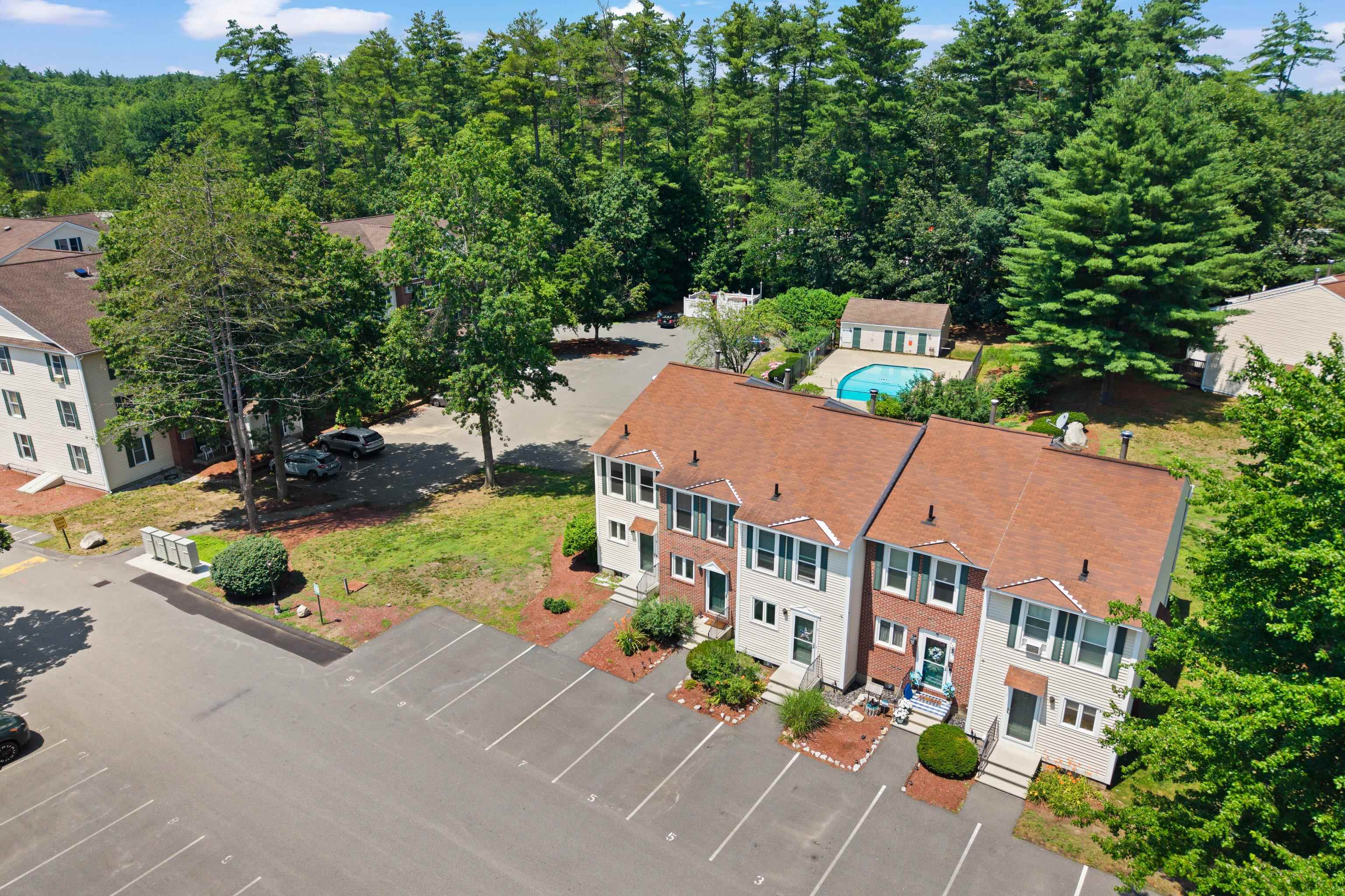 9 Kimberly Dr, Merrimack, NH 03054