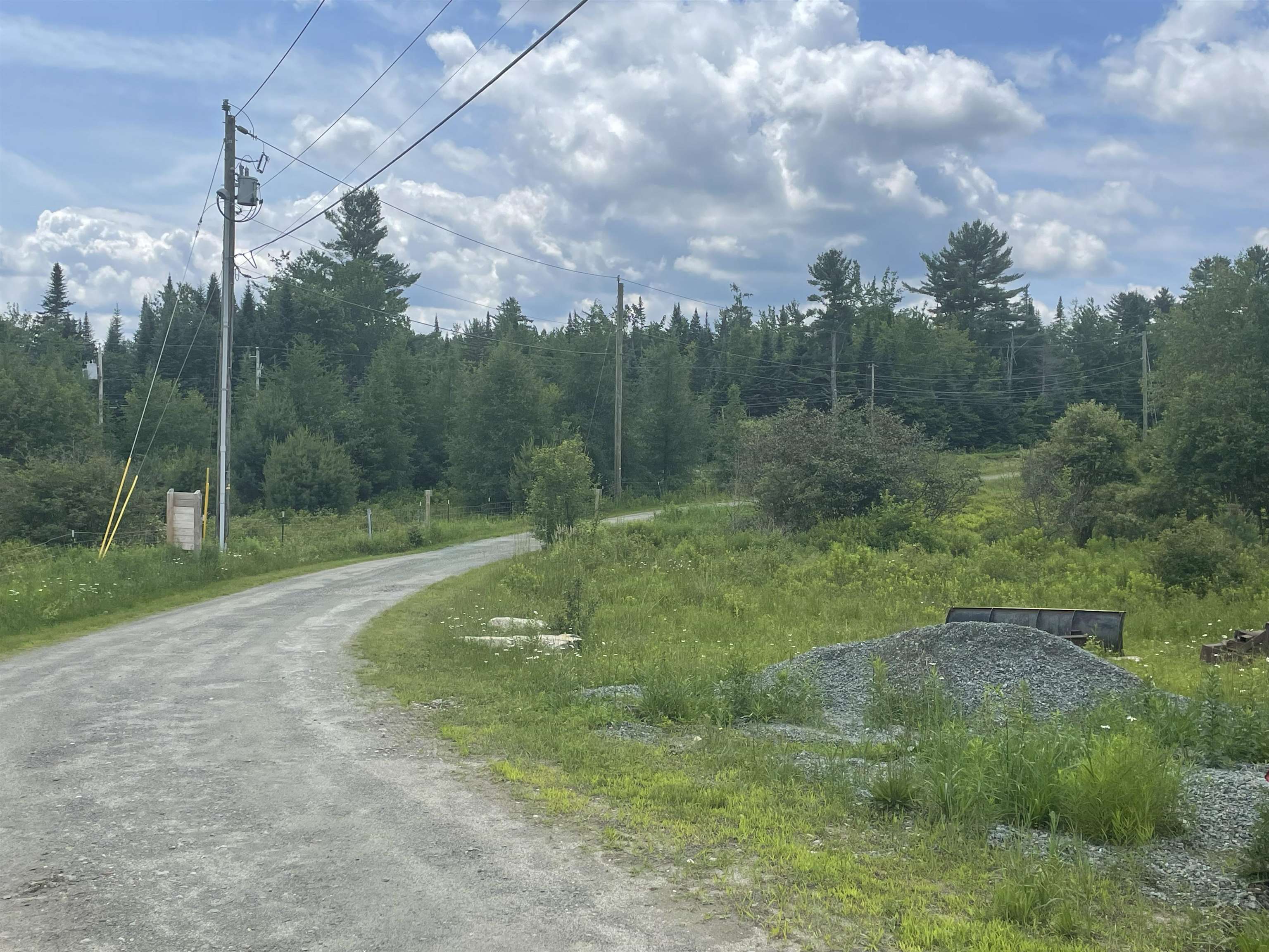 307 Jefferson Rd, Whitefield, NH 03598