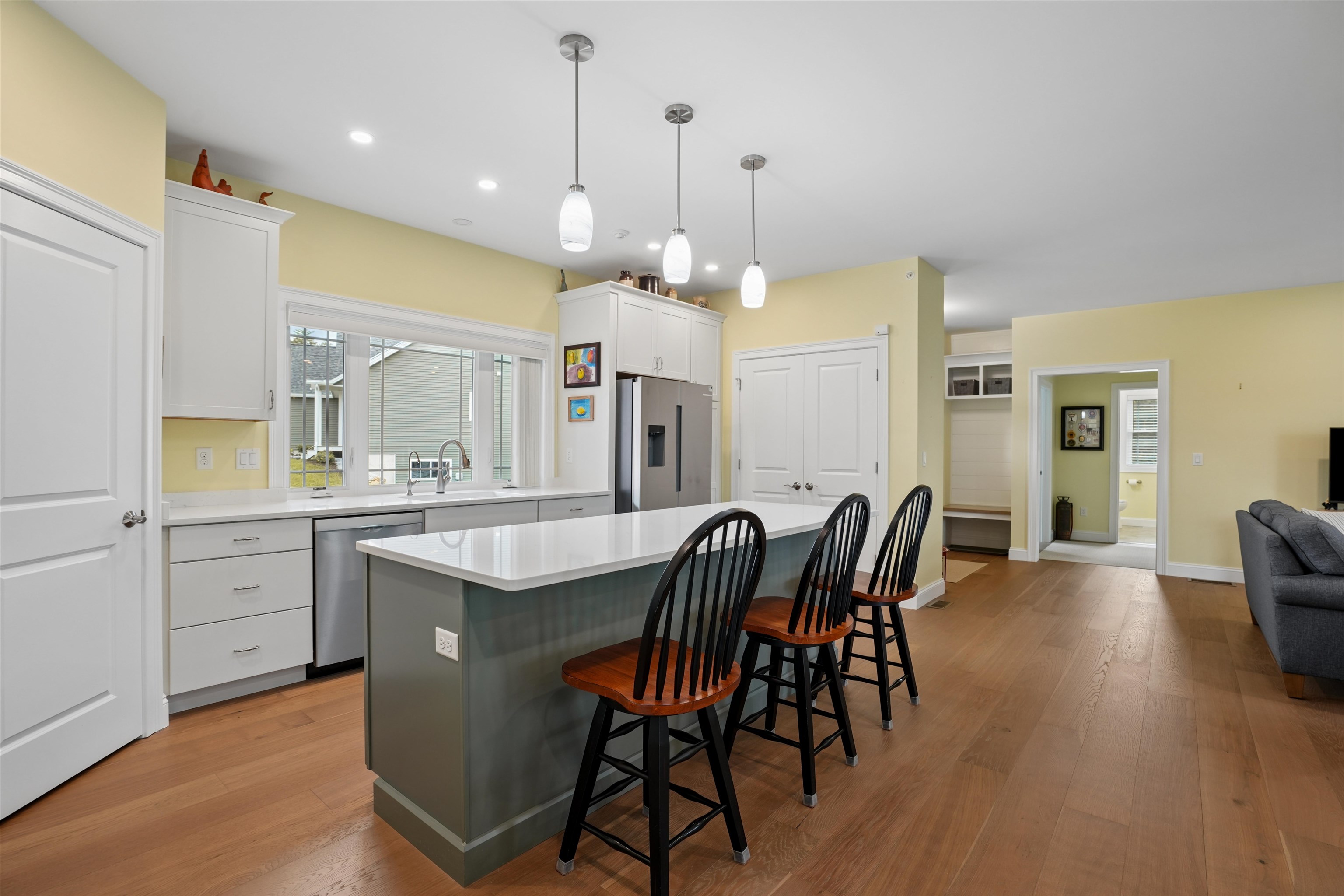 431 Grady Ln, Pembroke, NH 03275
