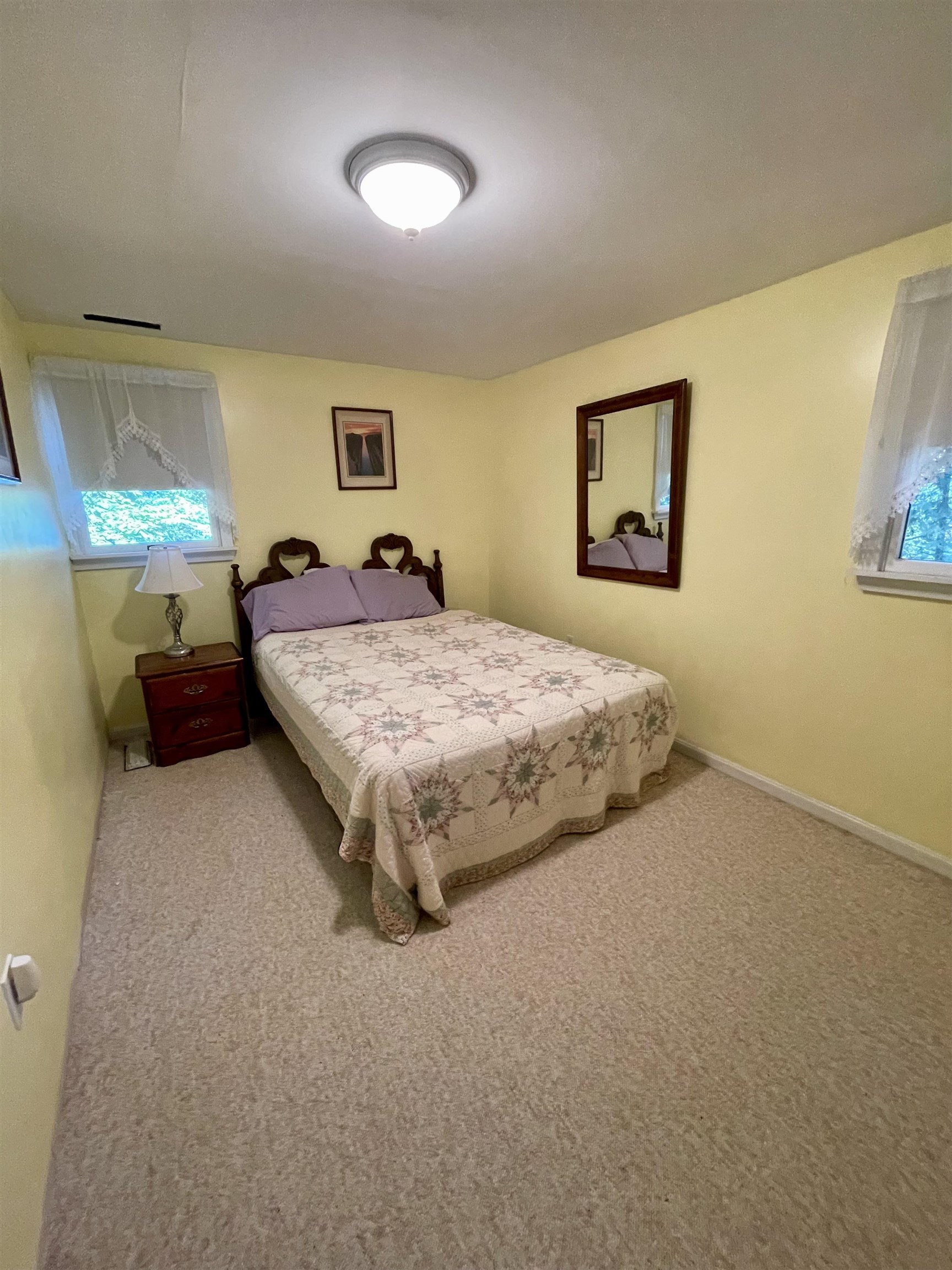 6 Lake Shore Ter, Hillsborough, NH 03244