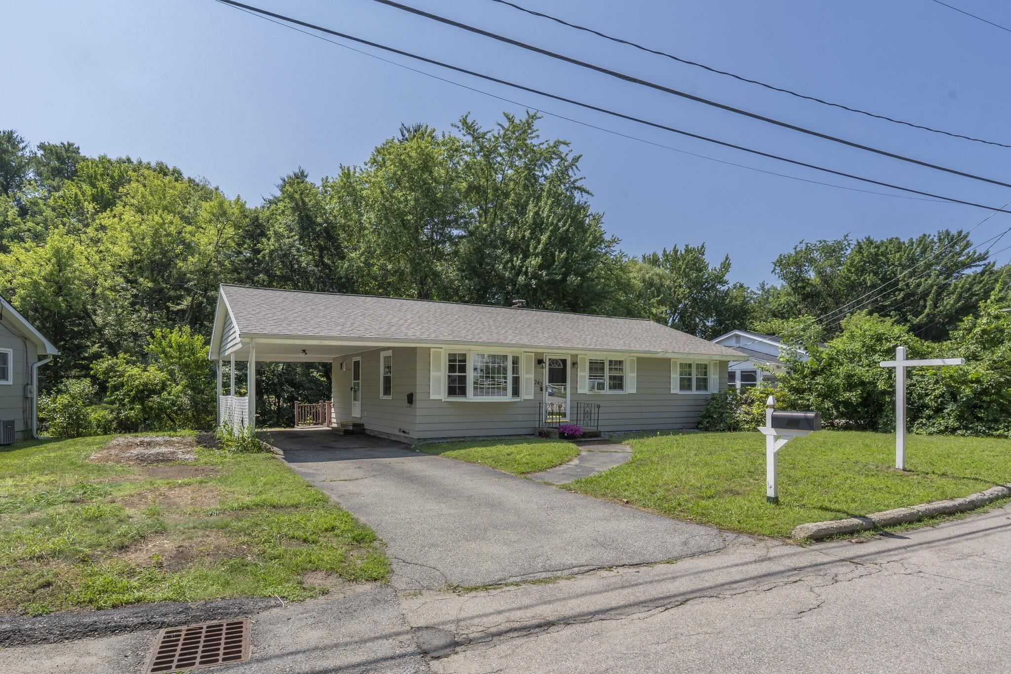 243 Gabrielle St, Manchester, NH 03103